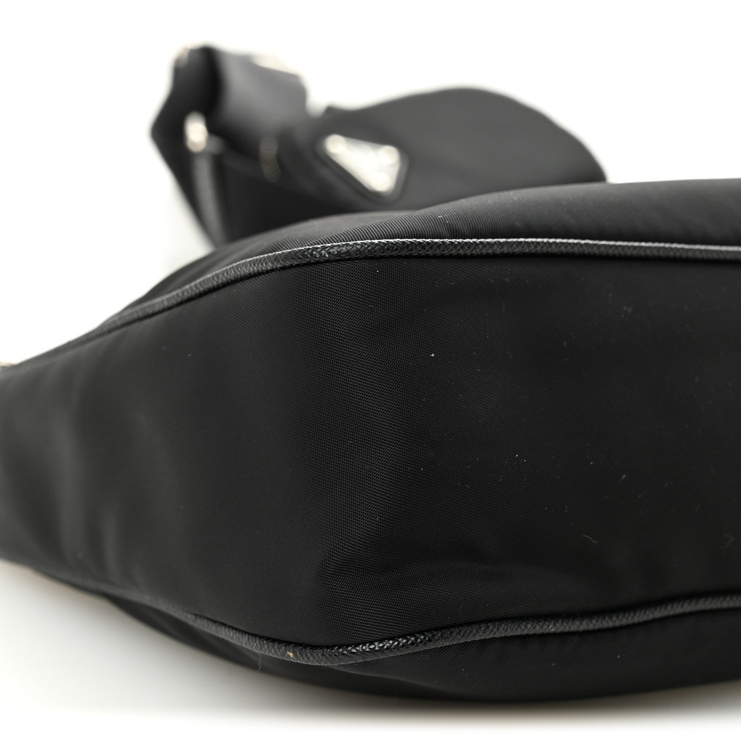 Re-Nylon Saffiano Re-Edition 2005 Shoulder Bag Black