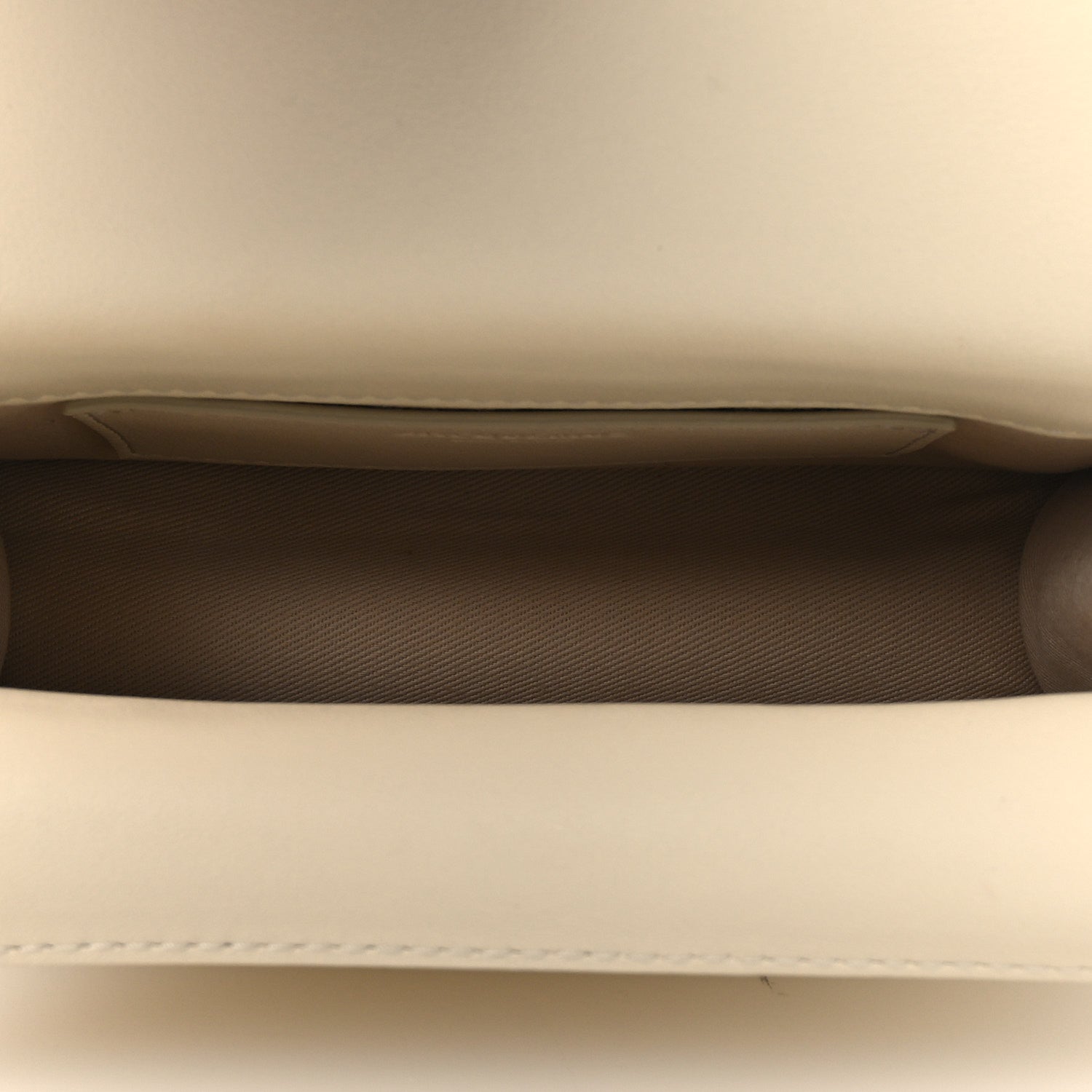 Smooth Calfskin La Petite Pochette Rond Carre Light Ivory