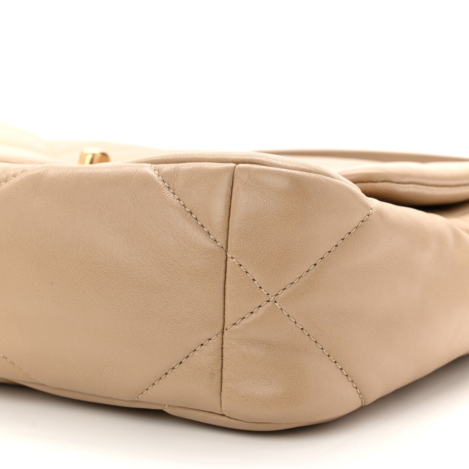 Lambskin Quilted Medium CHNL 19 Flap Dark Beige