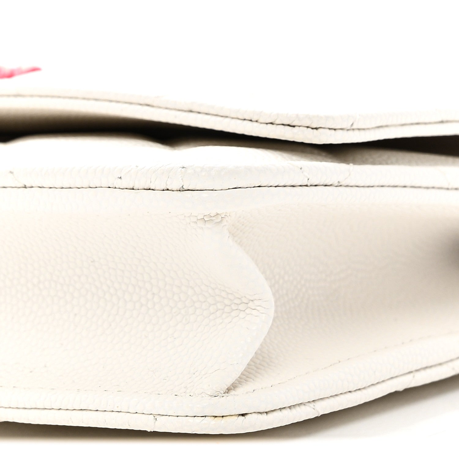 Caviar Quilted CHNL 19 Wallet On Chain WOC White Pink