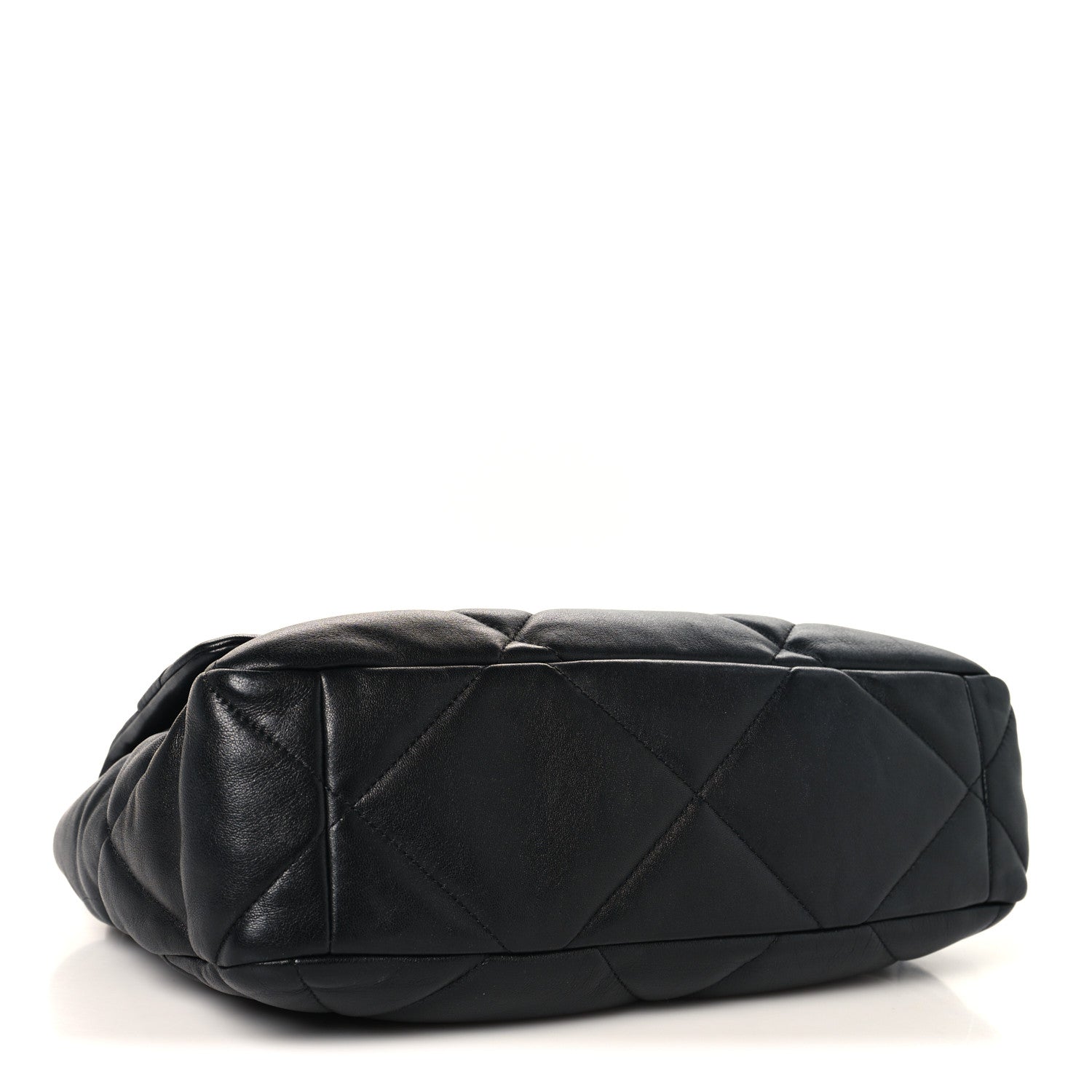 Lambskin Quilted Large CHNL 19 Flap Black