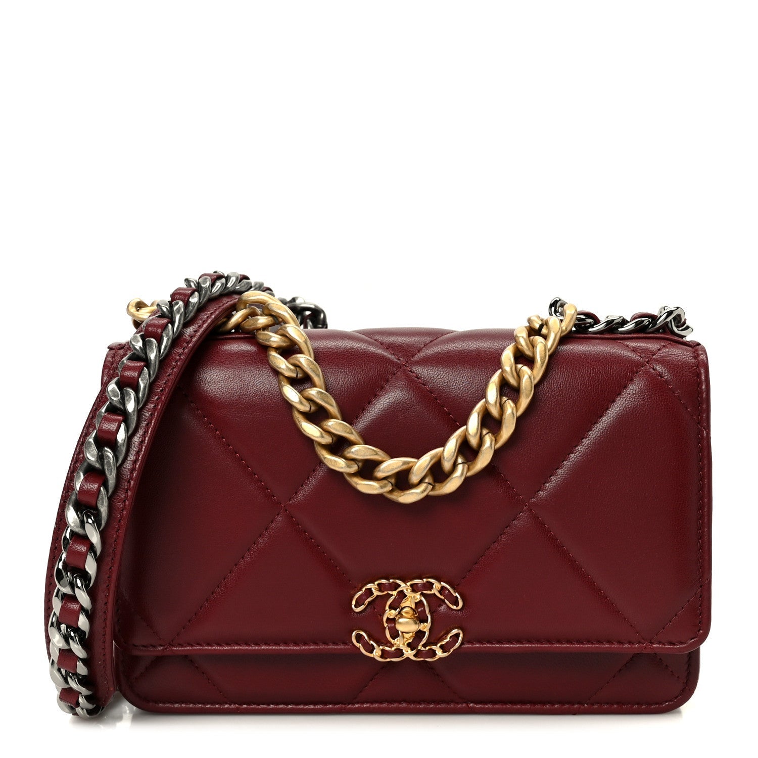 Lambskin Quilted CHNL 19 Wallet On Chain WOC Burgundy