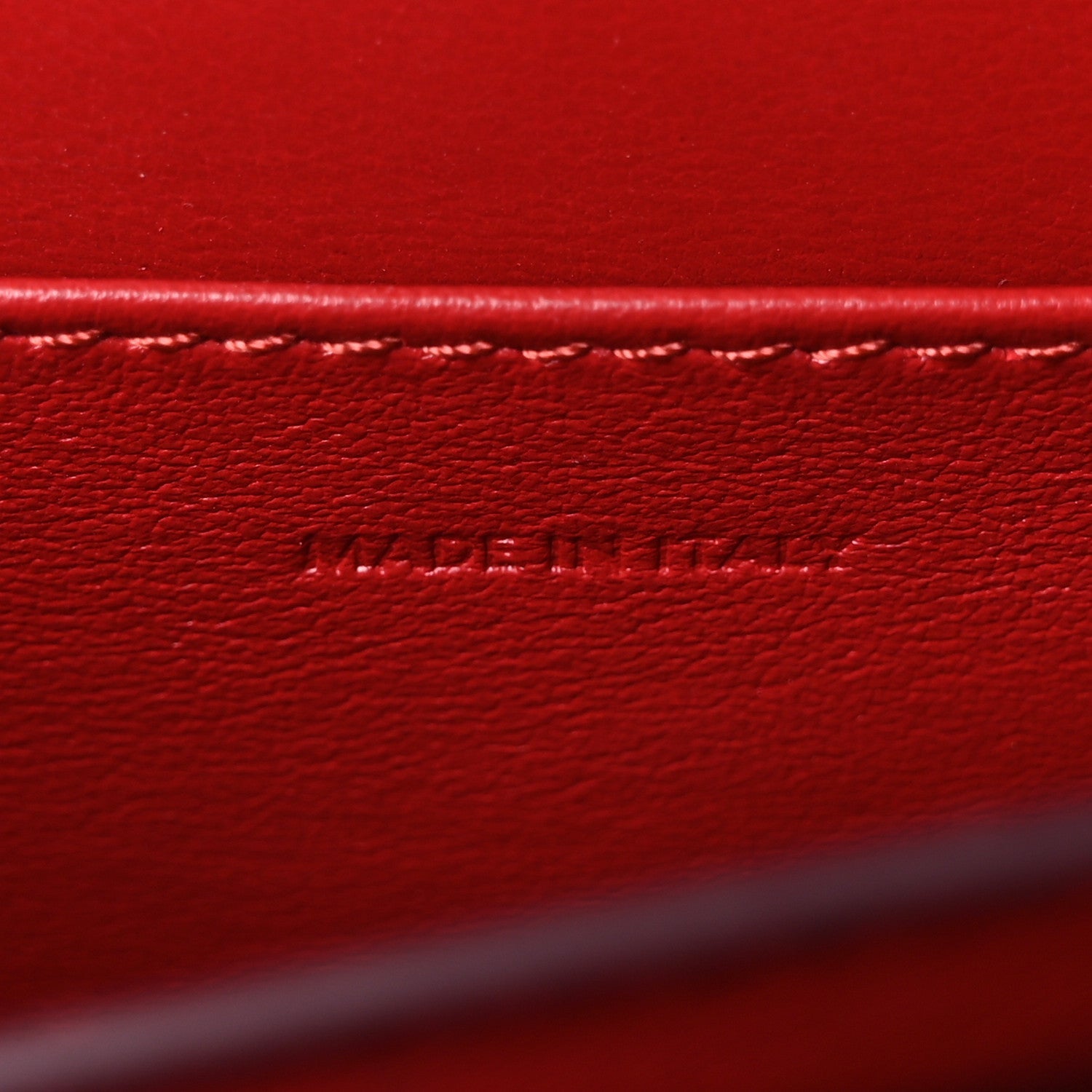 Box Calfskin Teen Classic Box Flap Bag Red