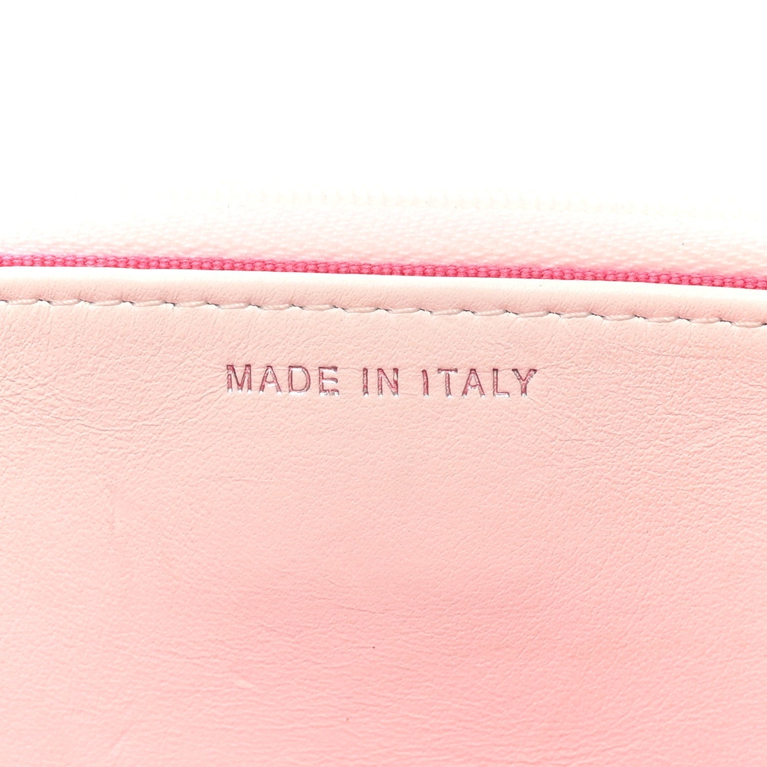 Caviar Quilted CHNL 19 Wallet On Chain WOC White Pink
