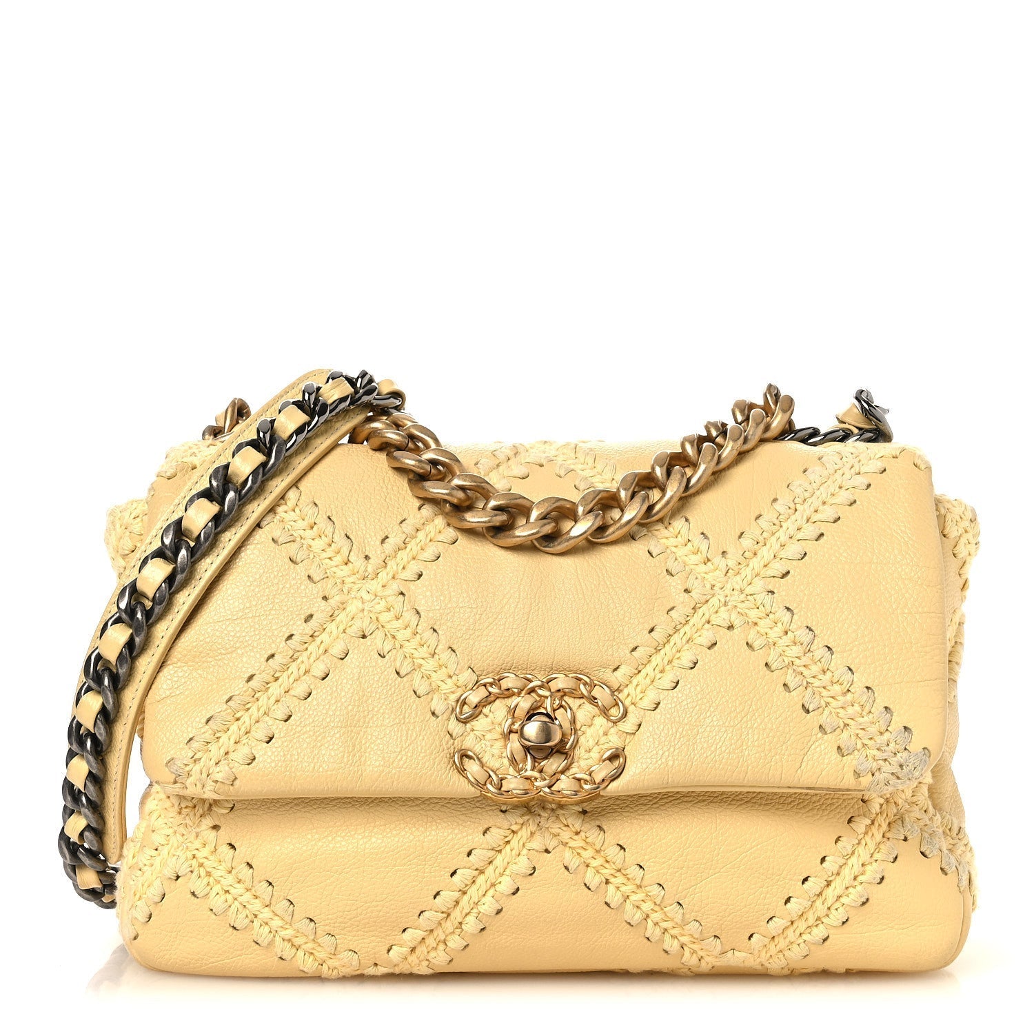 Calfskin Crochet Medium CHNL 19 Flap Yellow