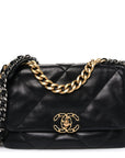Lambskin Quilted Medium CHNL 19 Flap Black