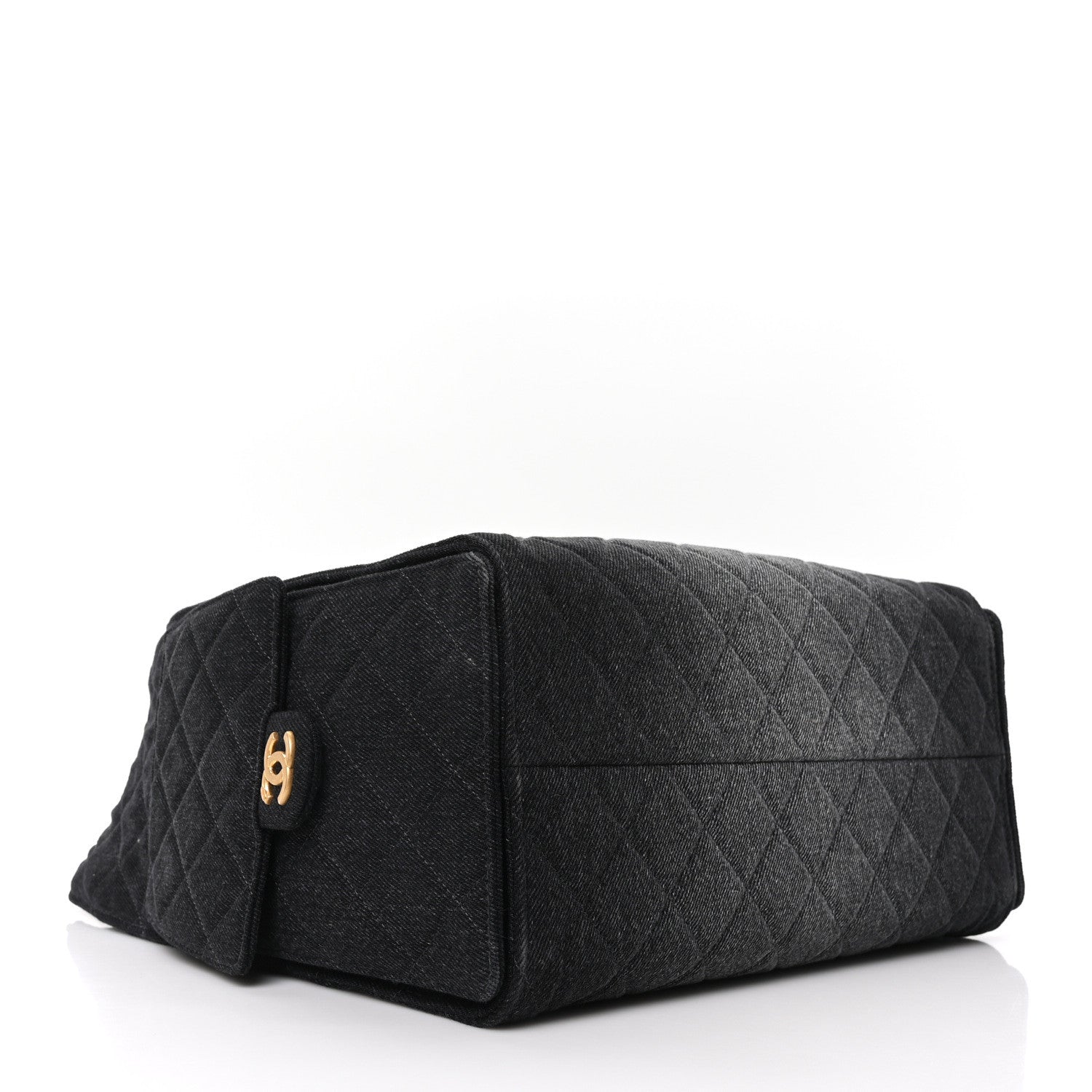 Washed Denim Quilted Medium CHNL 25 Handbag Black