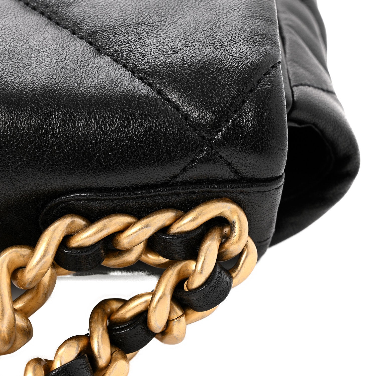 Goatskin Quilted Medium CHNL 19 Flap Black