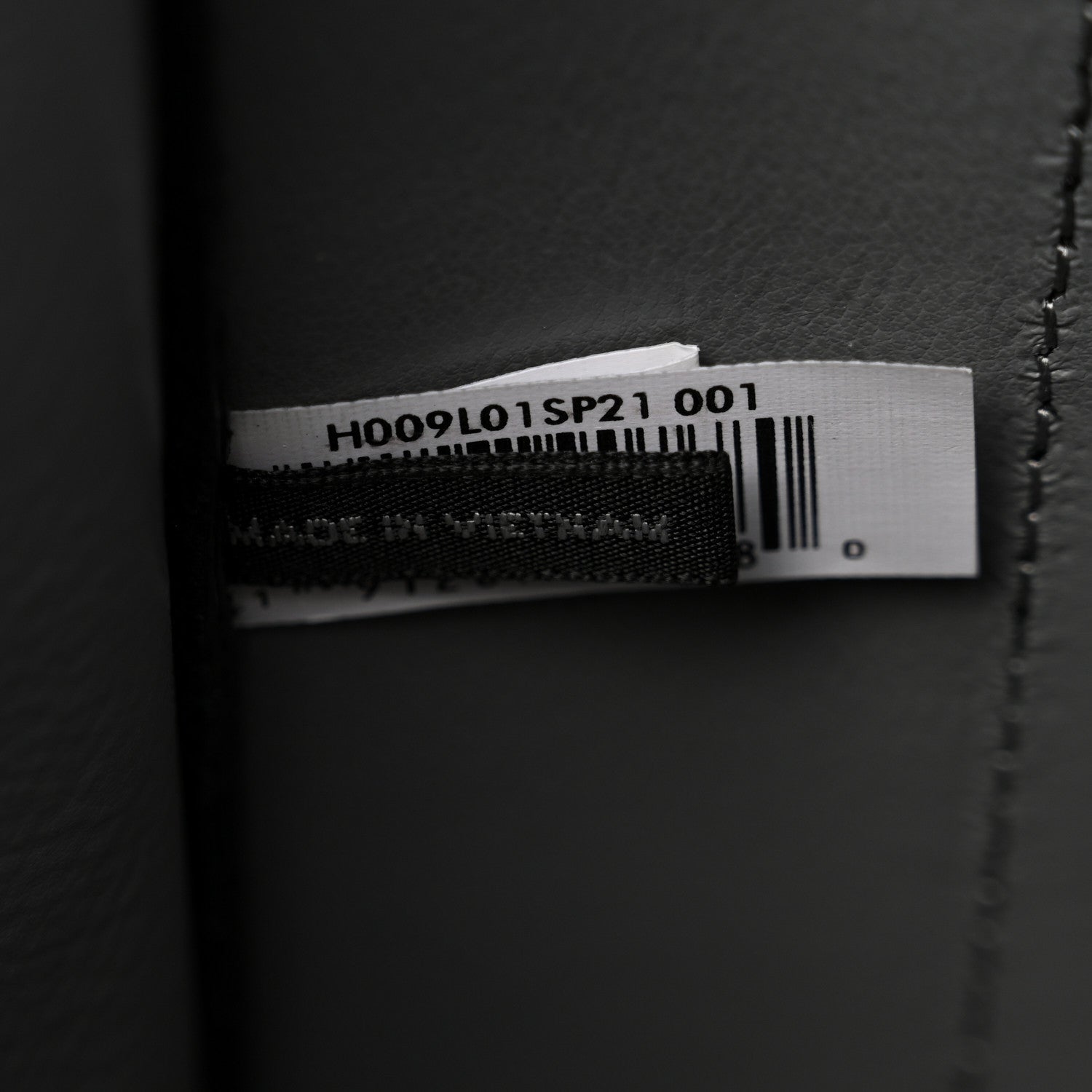 Grained Calfskin Small The Tote Bag Black