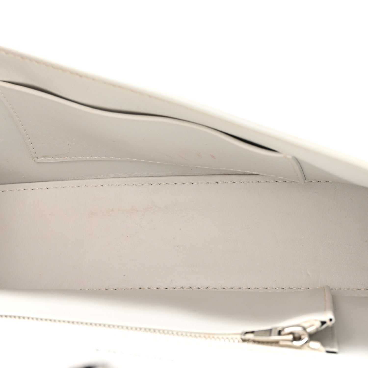 Shiny Box Calfskin Tonal B Hourglass Stretch Top Handle Bag White
