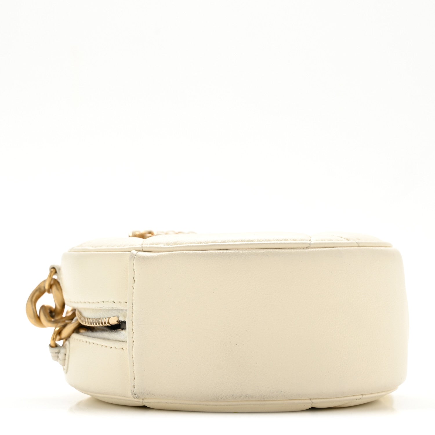 Lambskin Quilted CHNL 19 Round Clutch With Chain White