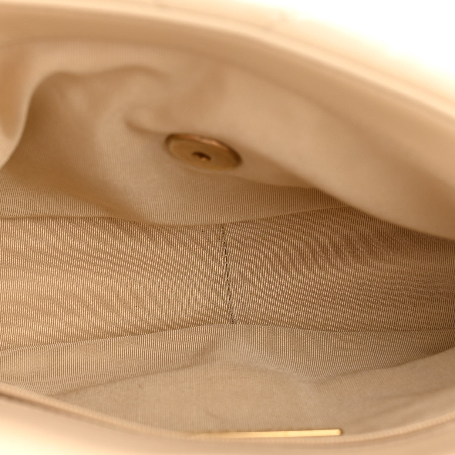 Lambskin Quilted Medium CHNL 19 Flap Beige