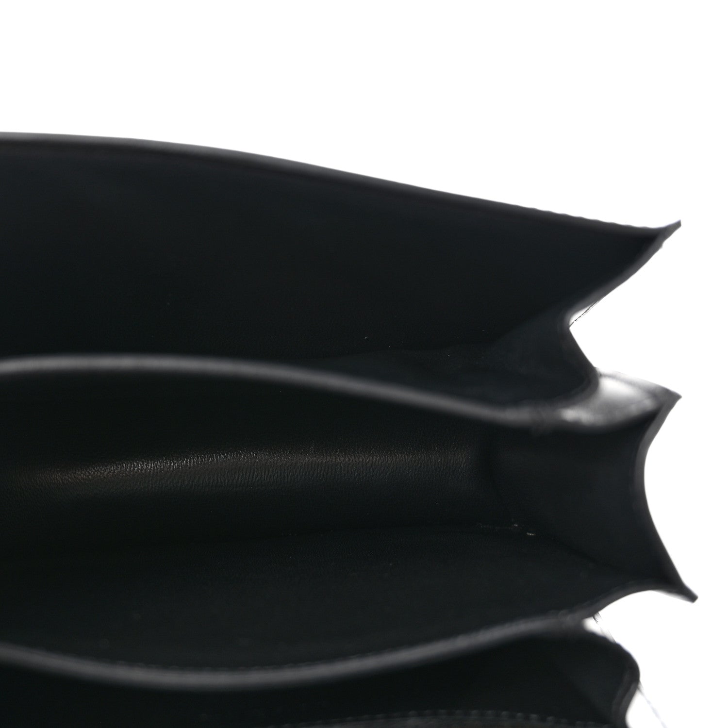 Box Calfskin Small Classic Box Flap Bag Black