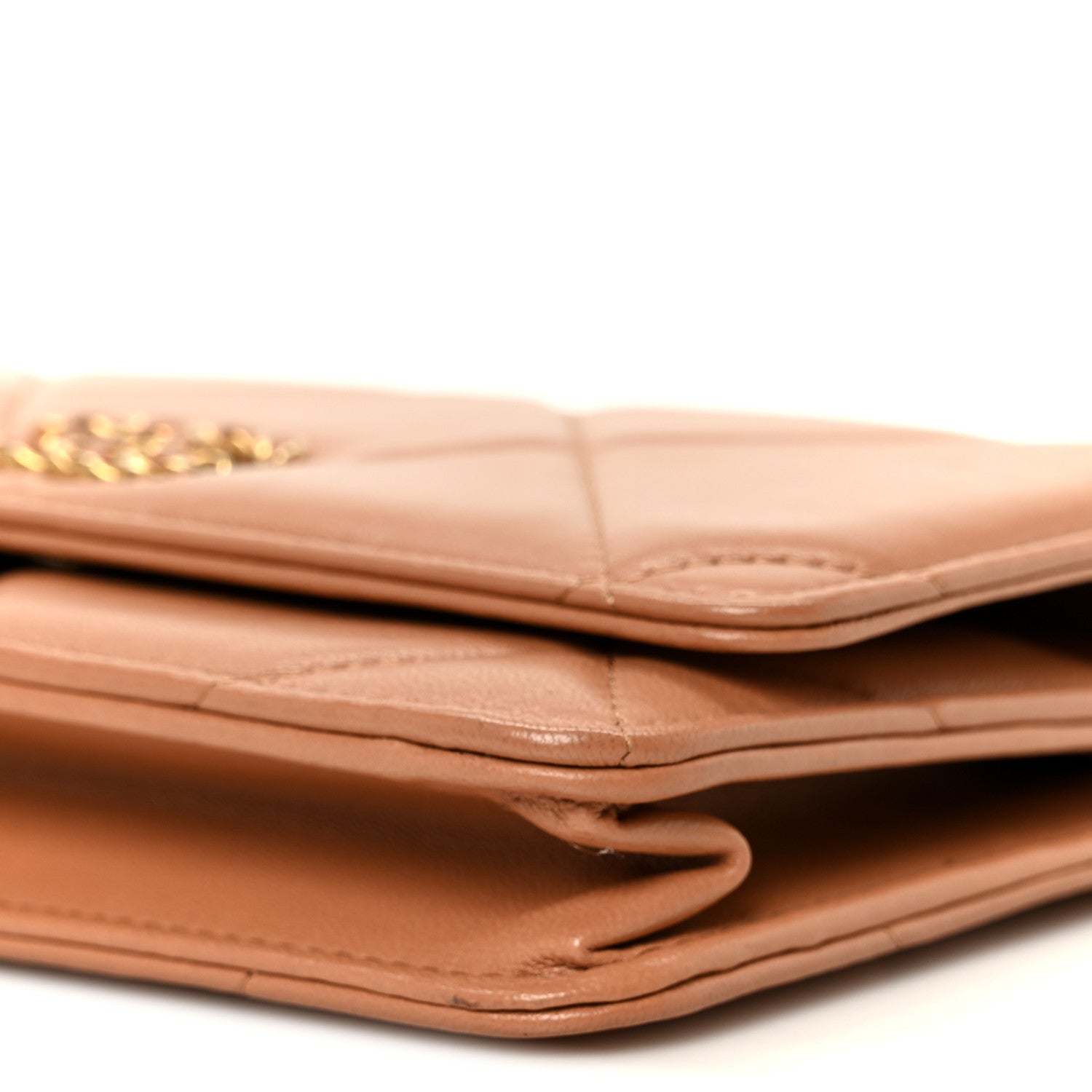Lambskin Quilted CHNL 19 Wallet On Chain WOC Brown