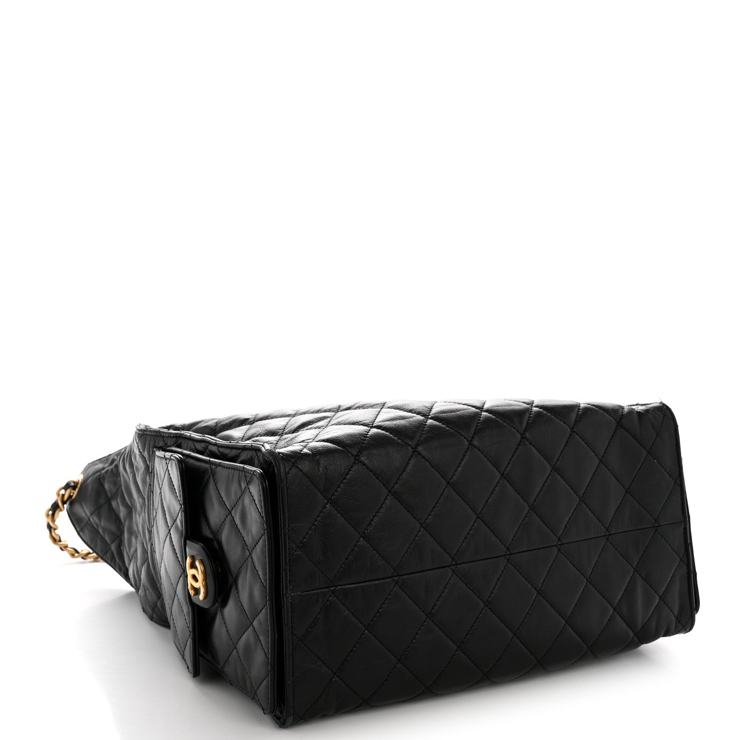 Shiny Crumpled Calfskin Quilted Medium CHNL 25 Handbag Black