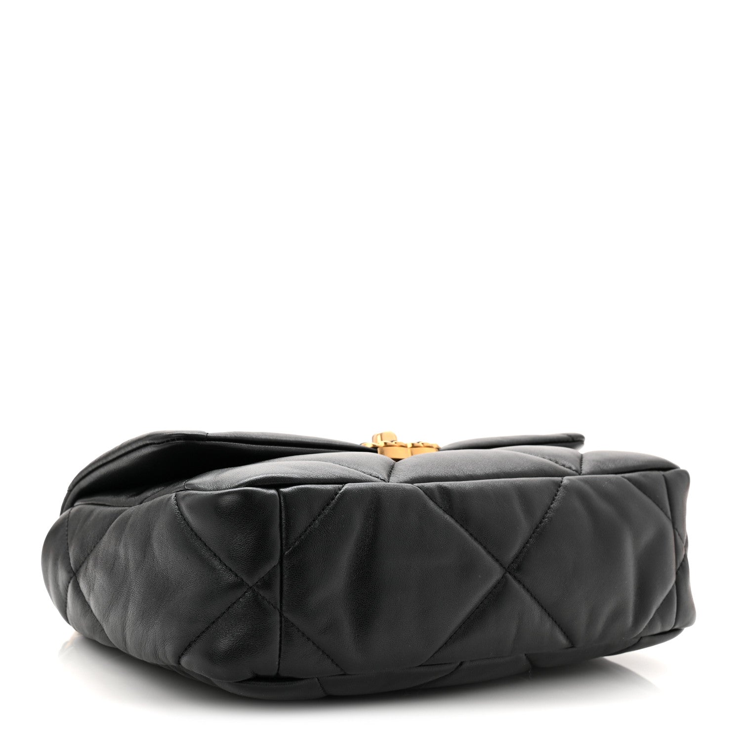 Lambskin Quilted Medium CHNL 19 Flap Black