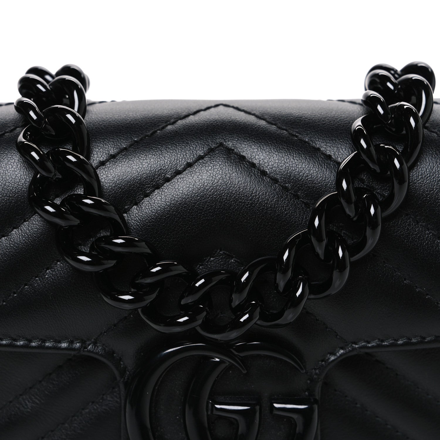 Calfskin Matelasse Monochrome GG Marmont Chain Belt Bag Black