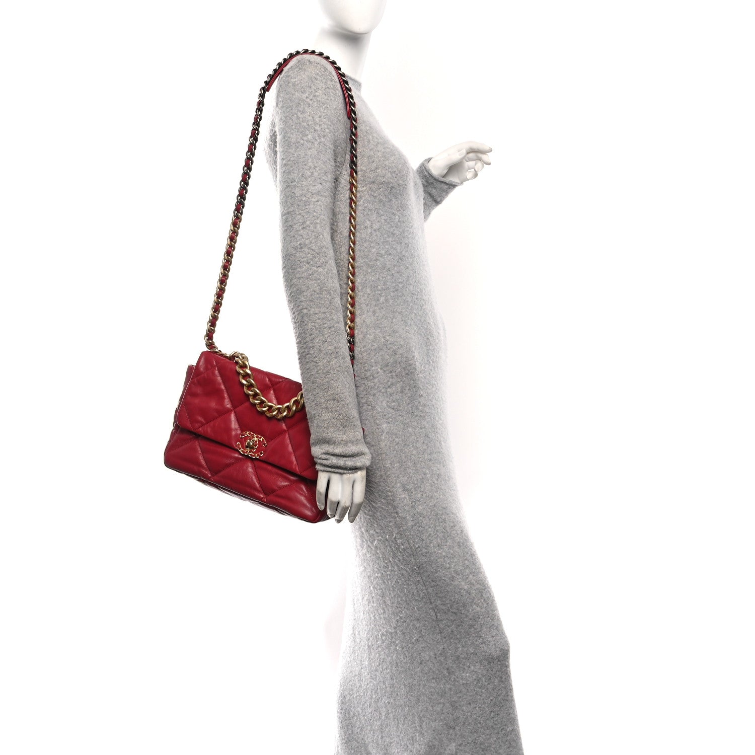 Lambskin Quilted Large CHNL 19 Flap Red