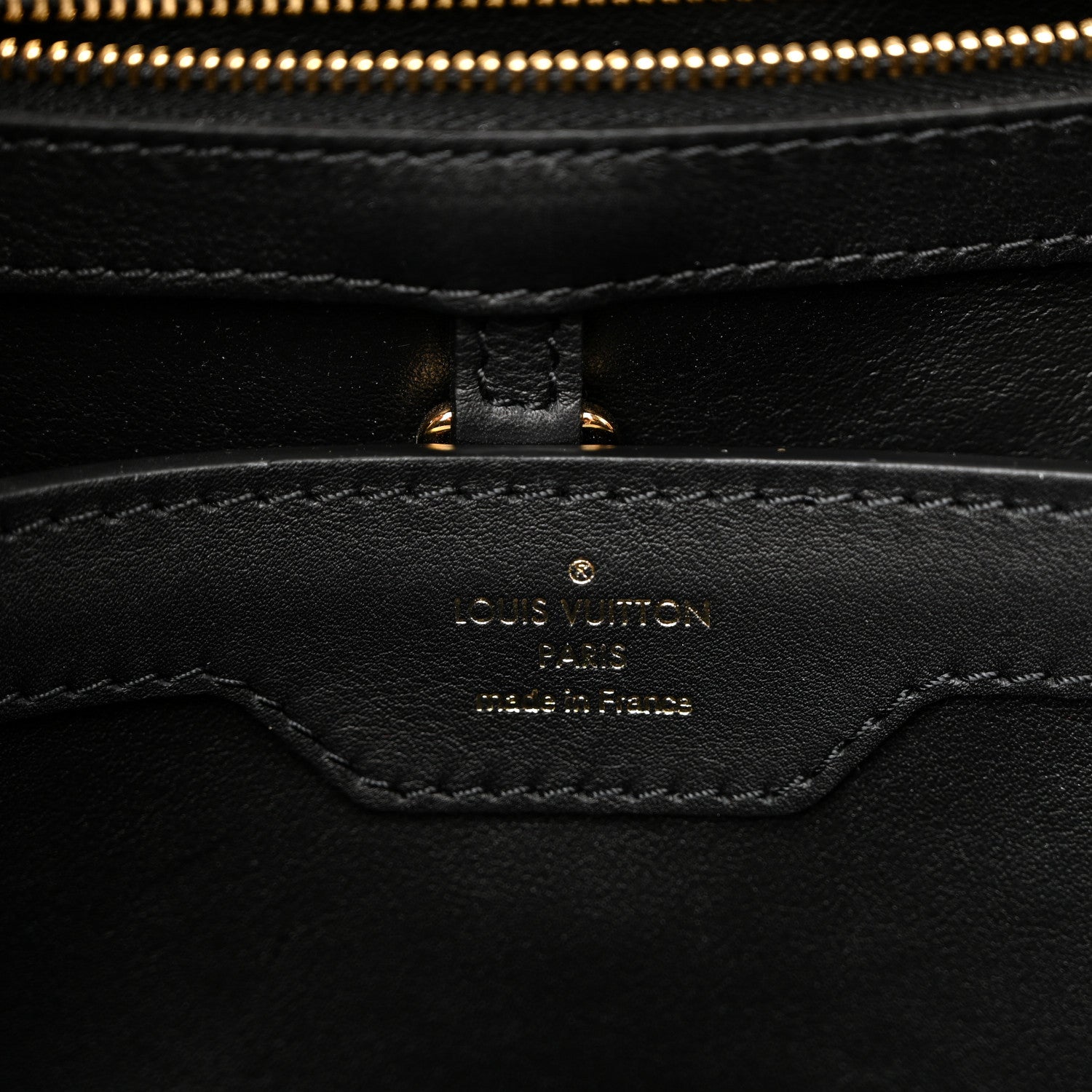 Raffia Calfskin Capucines MM Black Ecru