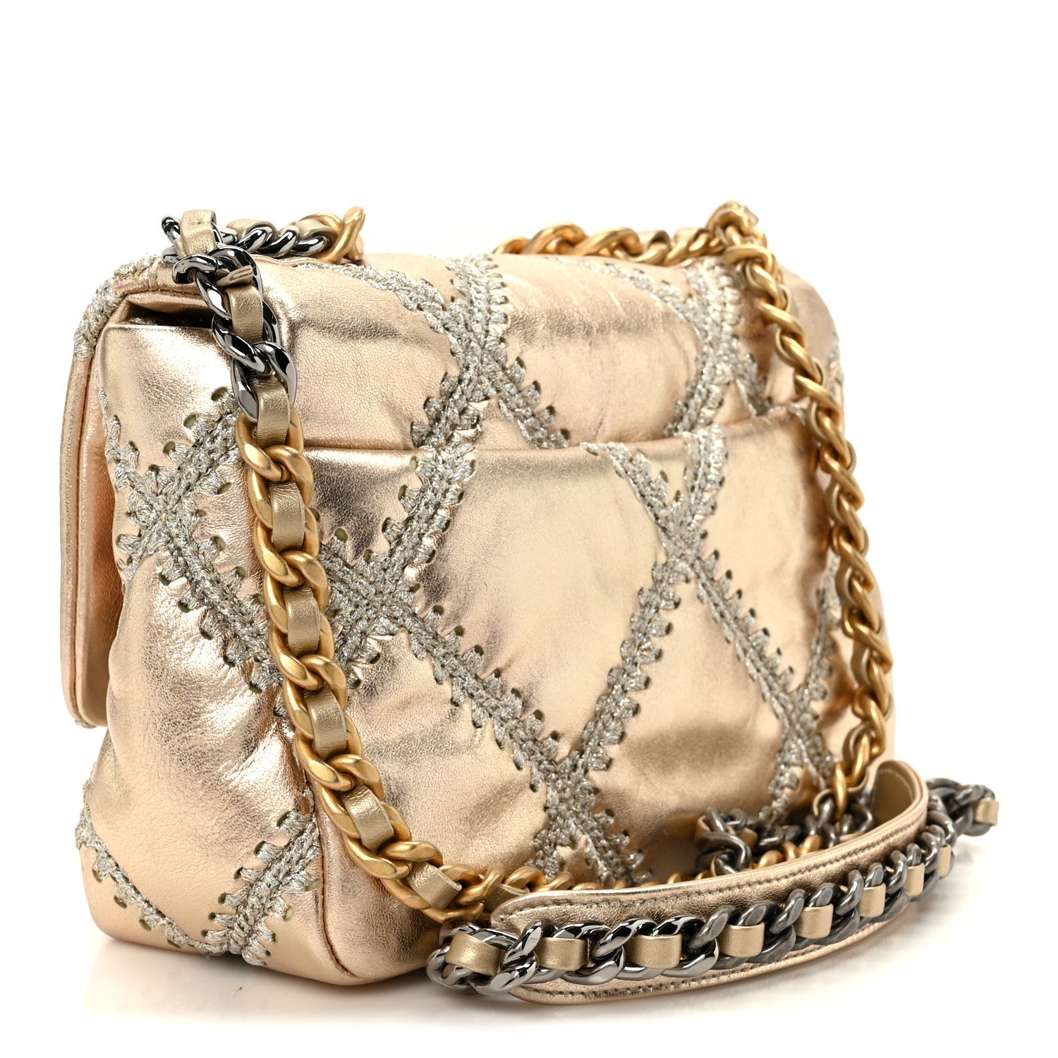 Metallic Calfskin Crochet Medium CHNL 19 Flap Gold