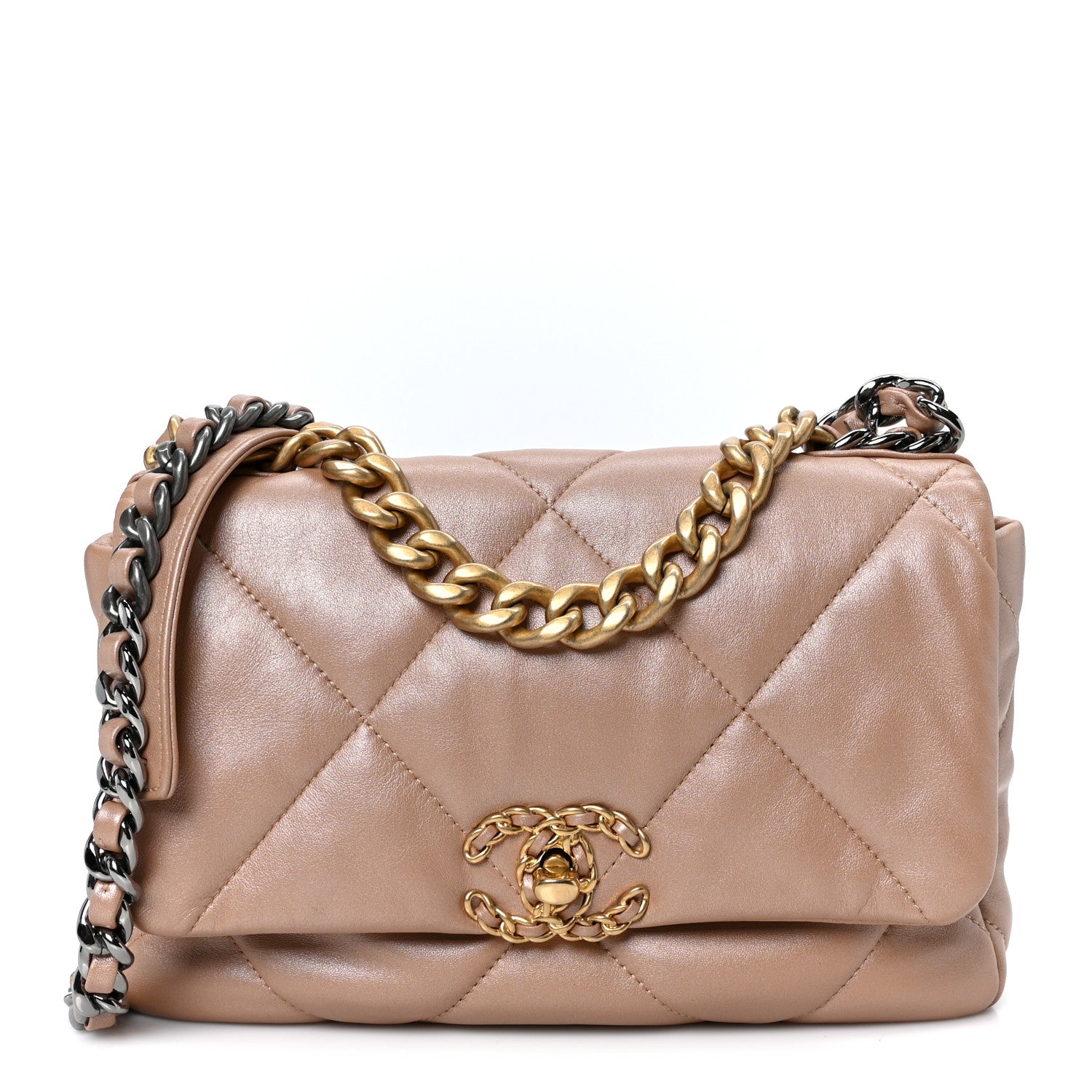Shiny Lambskin Quilted Medium CHNL 19 Flap Beige