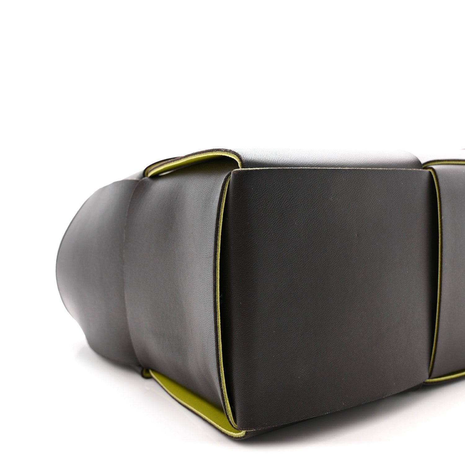 Nappa Maxi Intrecciato Medium Arco Tote Fondant Kiwi