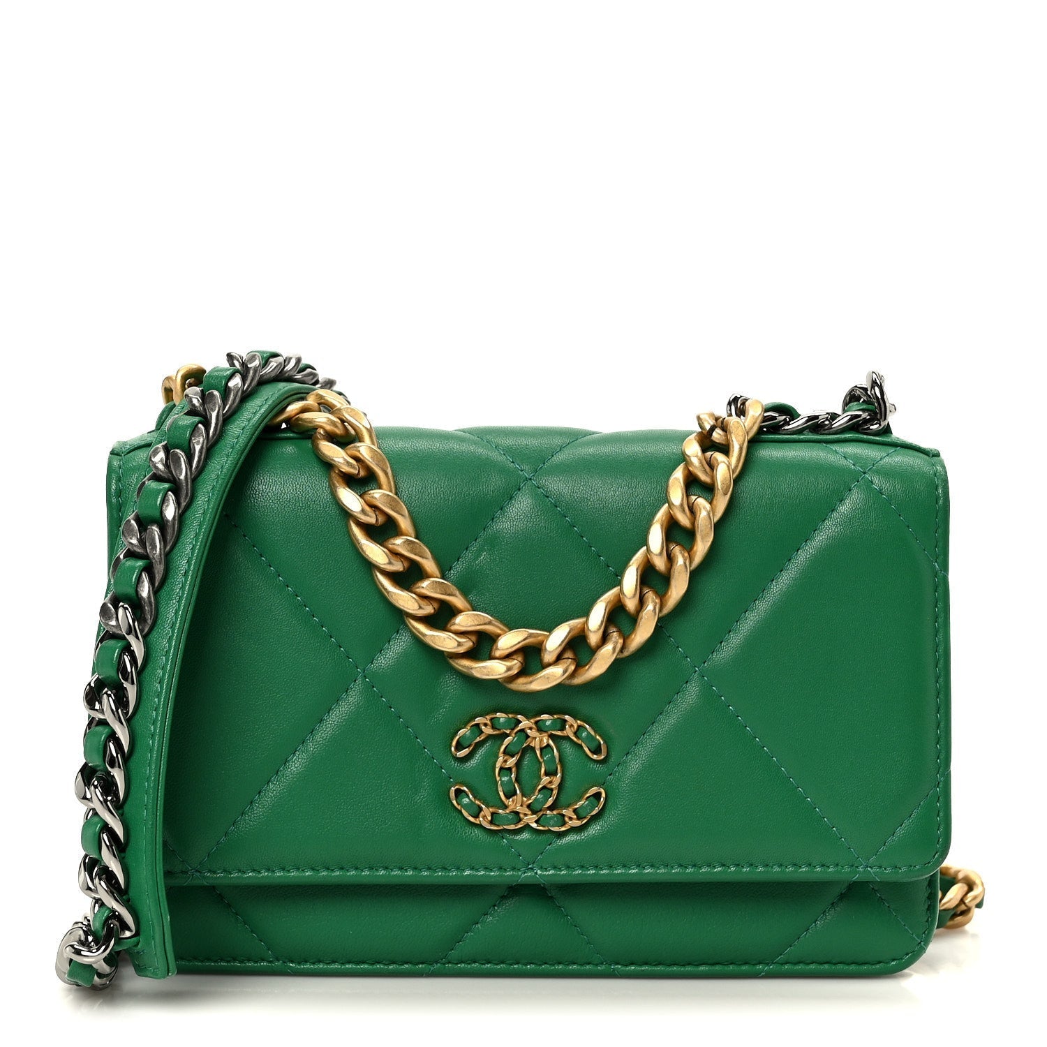 Lambskin Quilted CHNL 19 Wallet On Chain WOC Green
