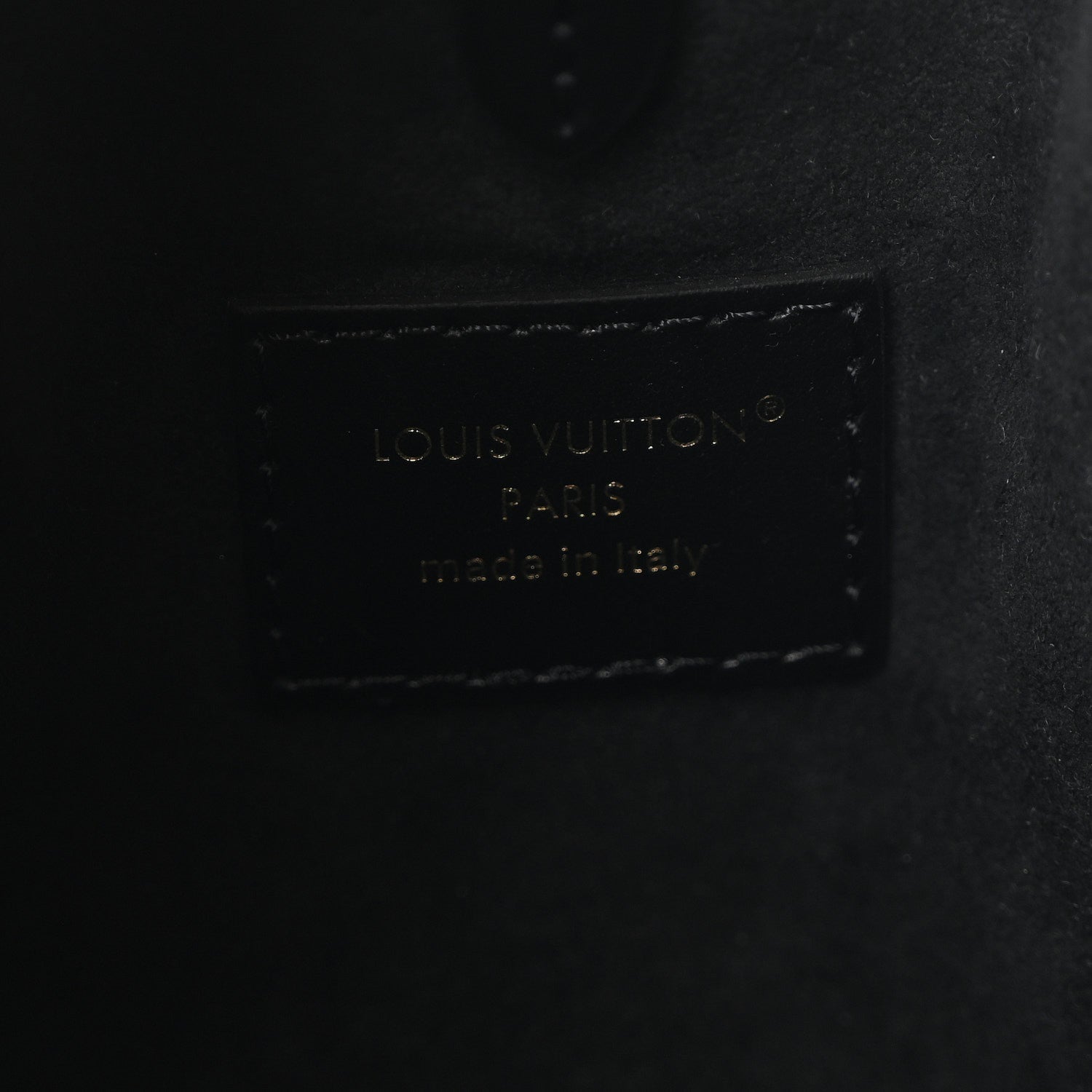 Reverse Monogram Noe Trunk PM