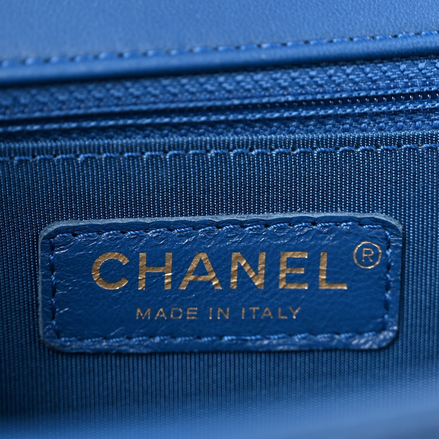 Lambskin Chevron Quilted New Medium Boy Flap Blue
