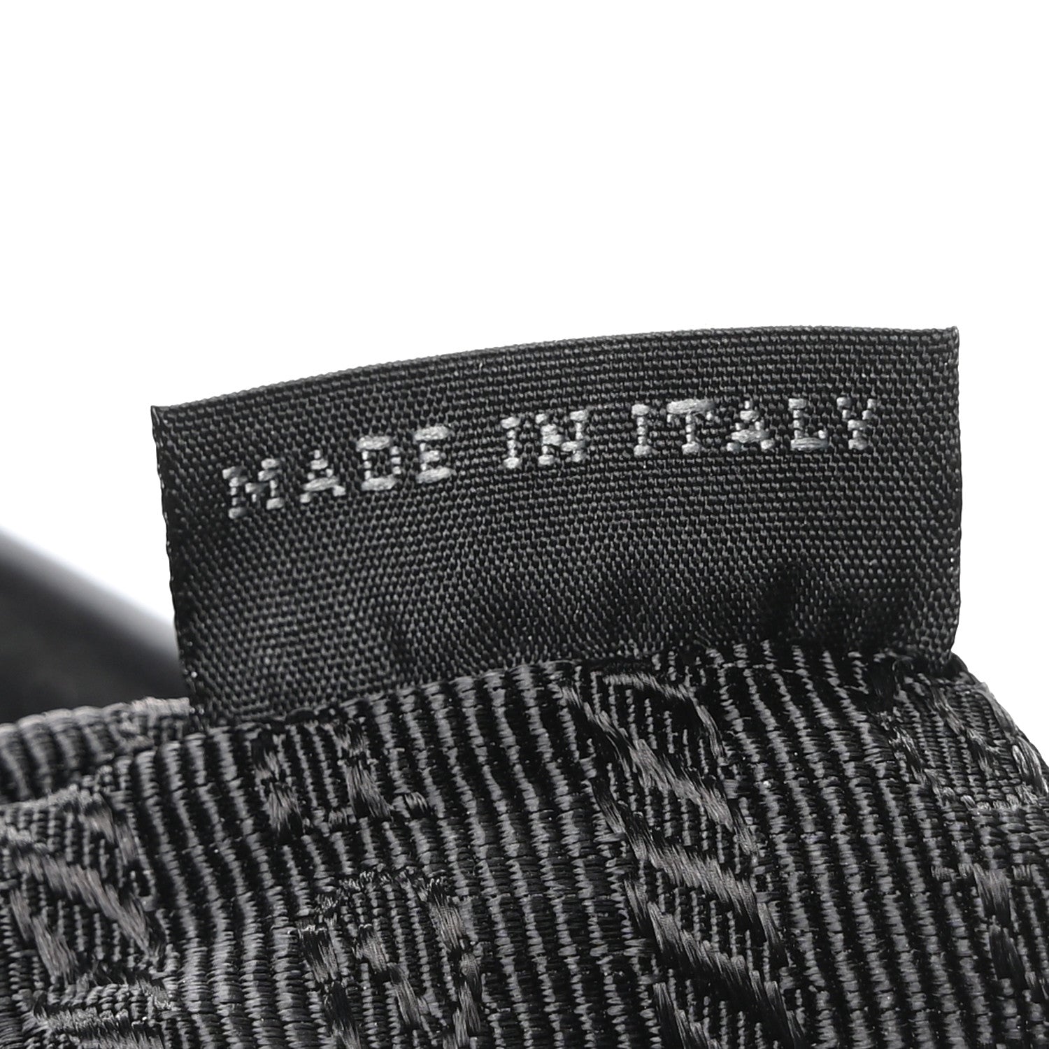 Vitello Daino Shopping Tote Black
