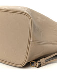 Empreinte Monogram Giant Neverfull MM Tourterelle