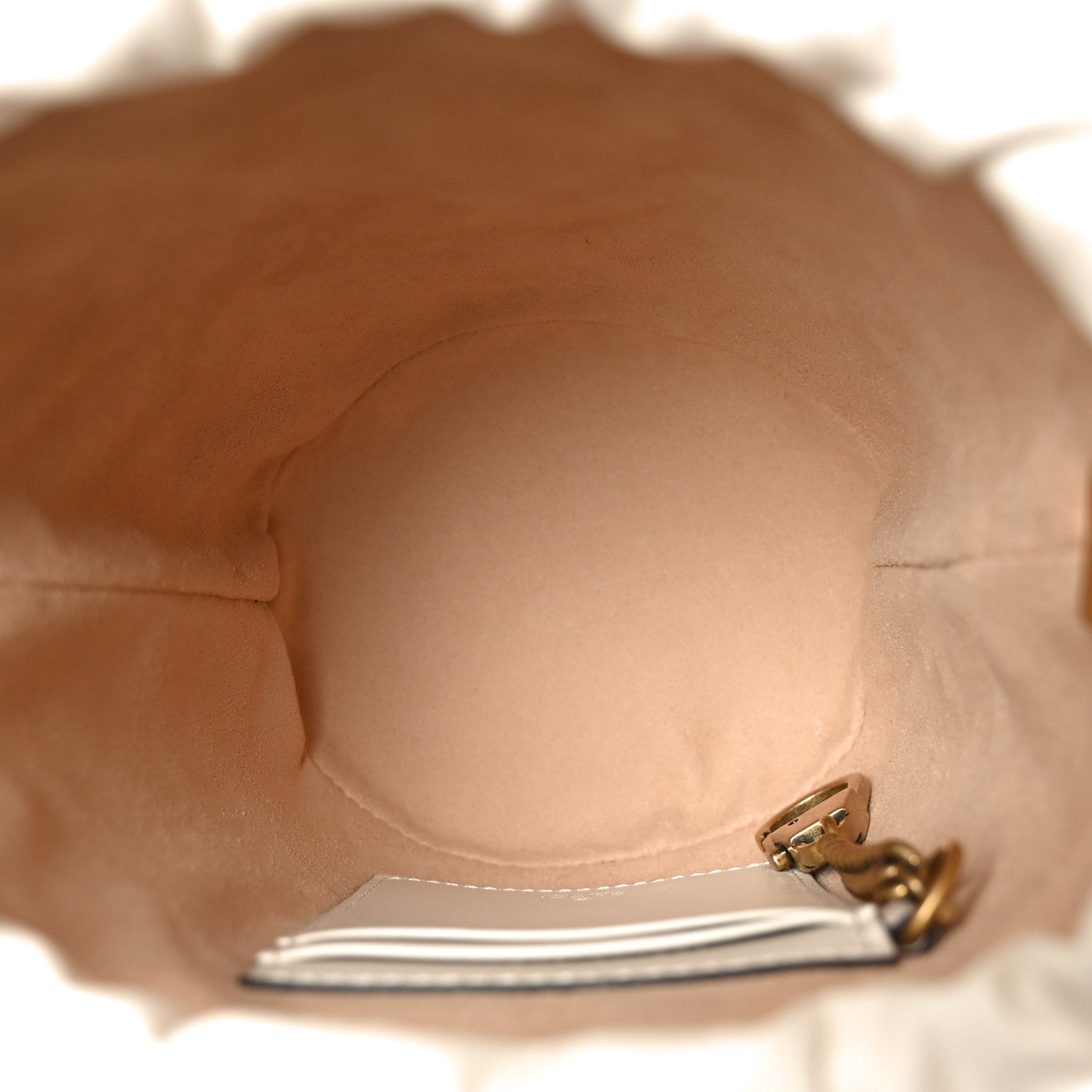 Calfskin Matelasse Mini GG Marmont 2.0 Bucket Bag White