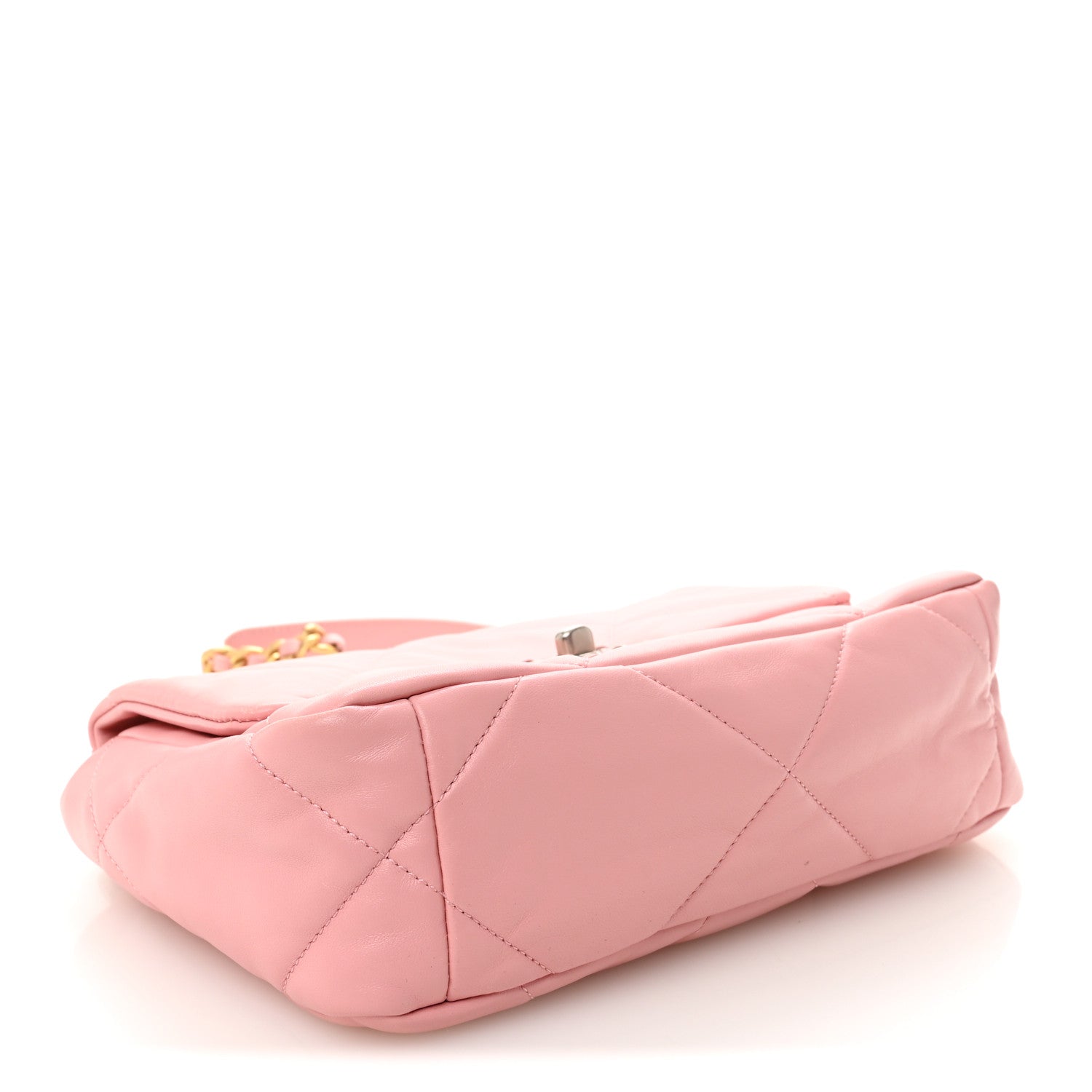 Lambskin Quilted Medium CHNL 19 Flap Pink