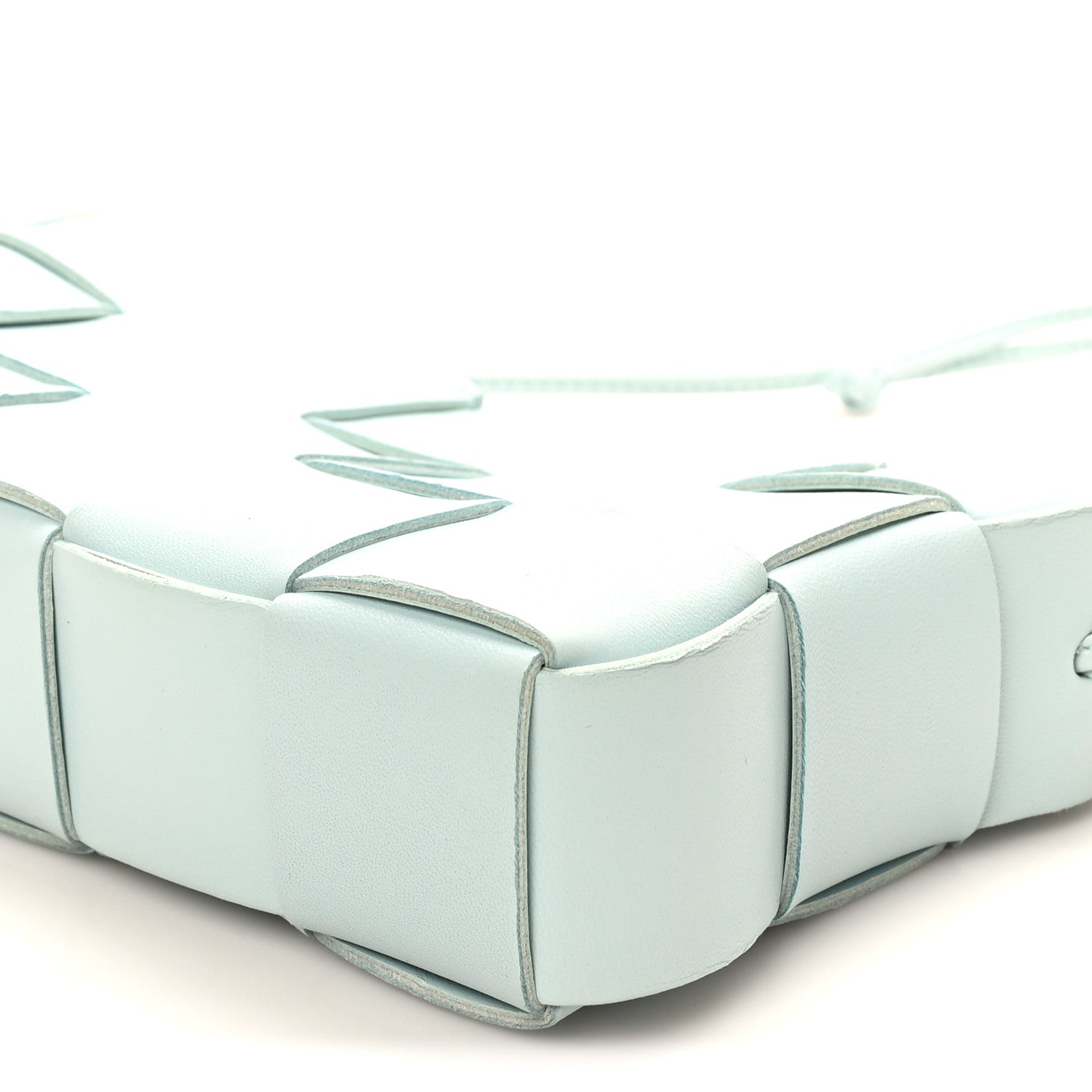 Calfskin Maxi Intrecciato Cassette Pouch On Strap Pale Blue