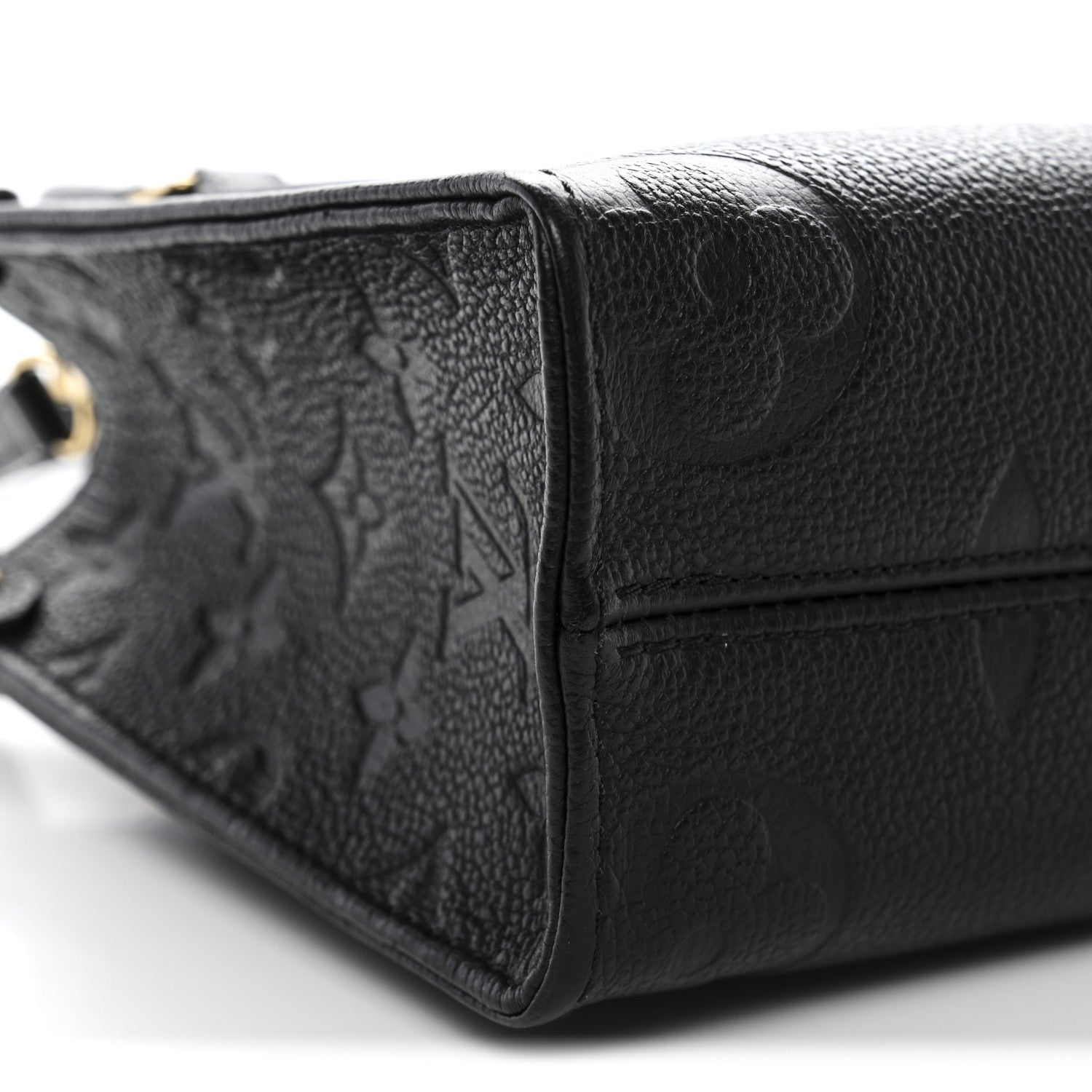 Empreinte Monogram Giant Onthego BB Black