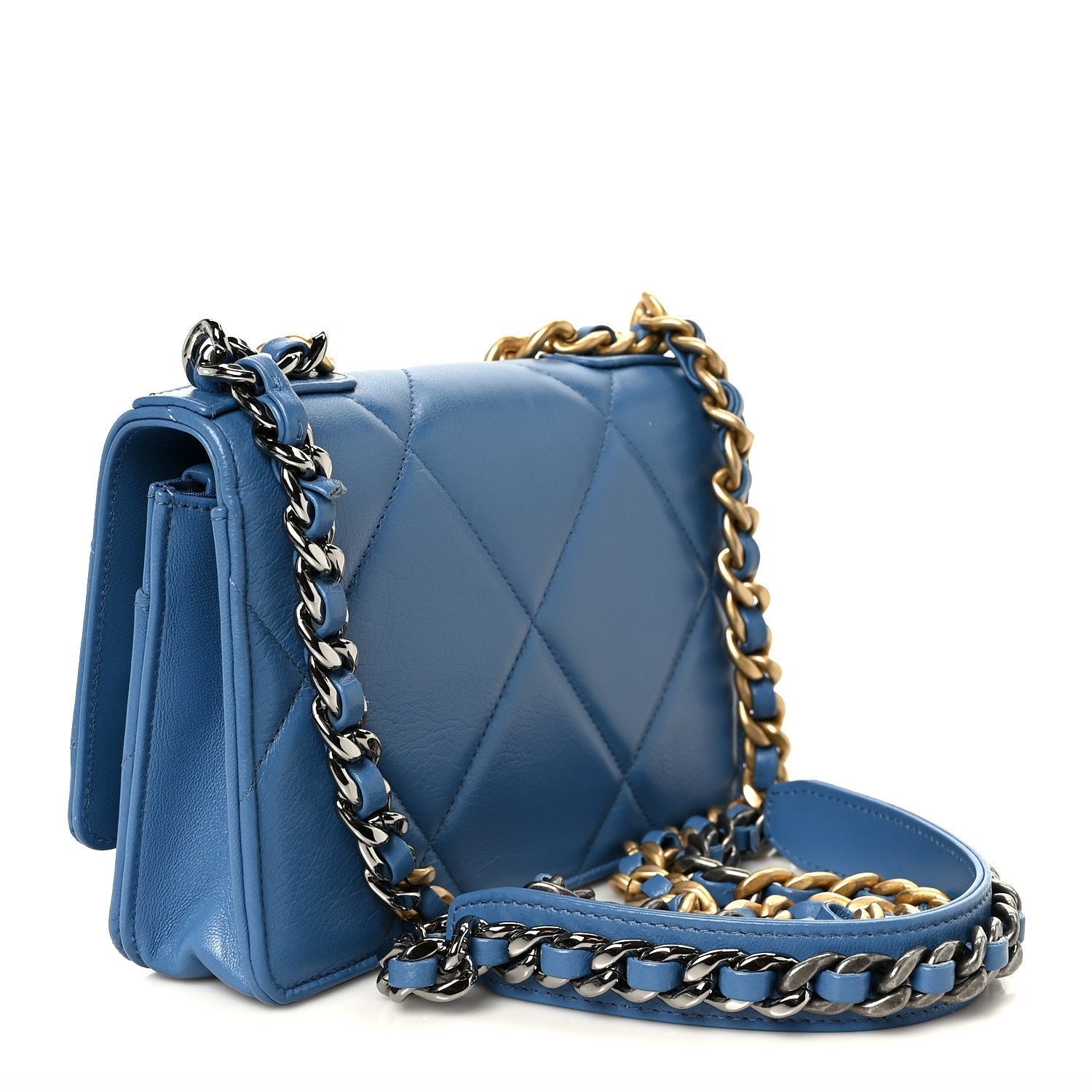 Lambskin Quilted CHNL 19 Wallet On Chain WOC Blue