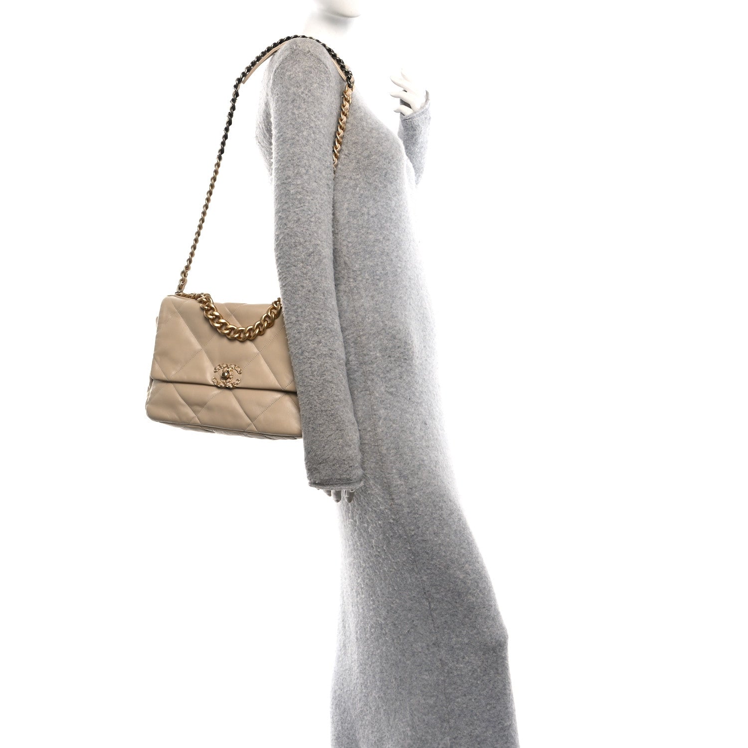 Lambskin Quilted Large CHNL 19 Flap Beige