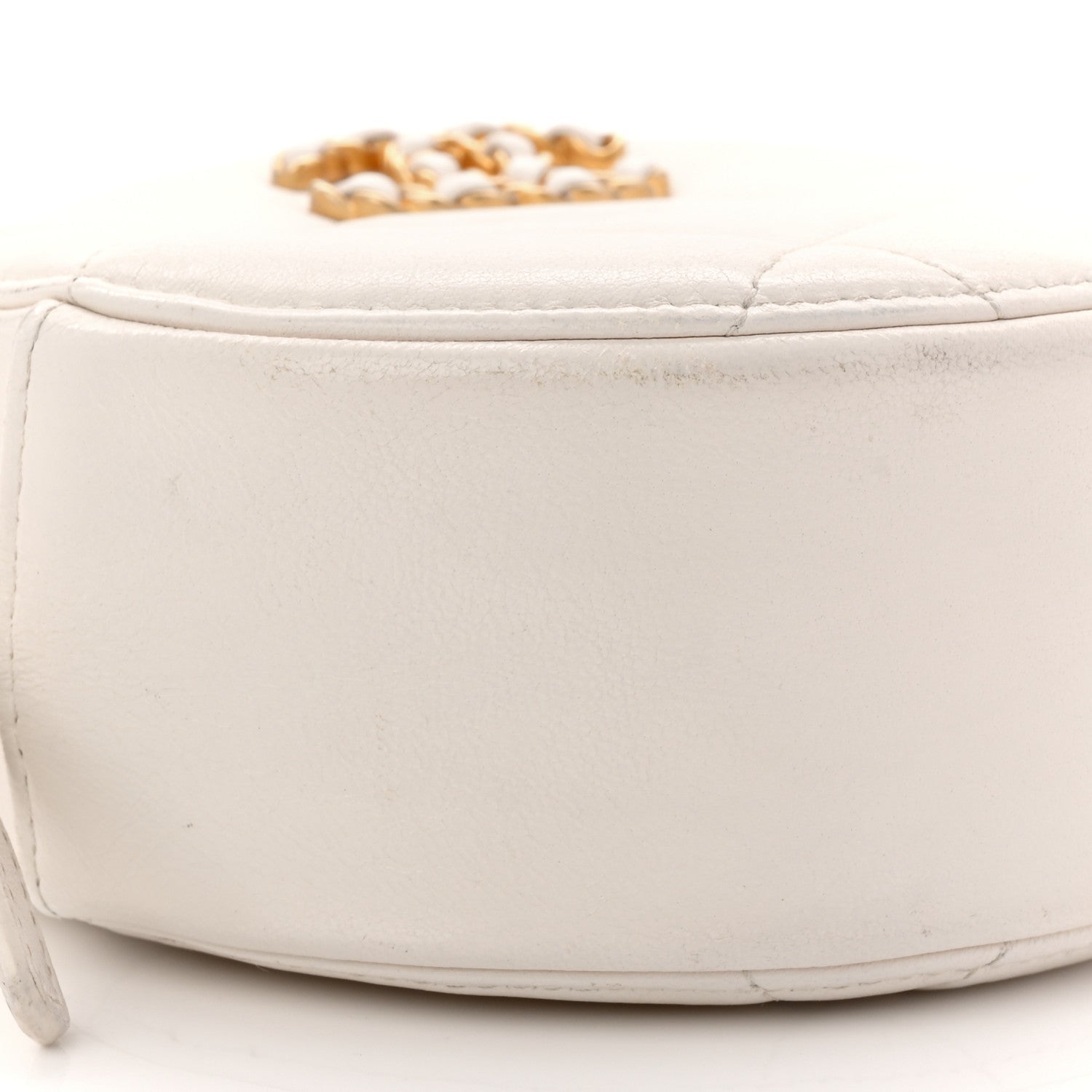 Shiny Goatskin Quilted CHNL 19 Round Clutch With Chain White