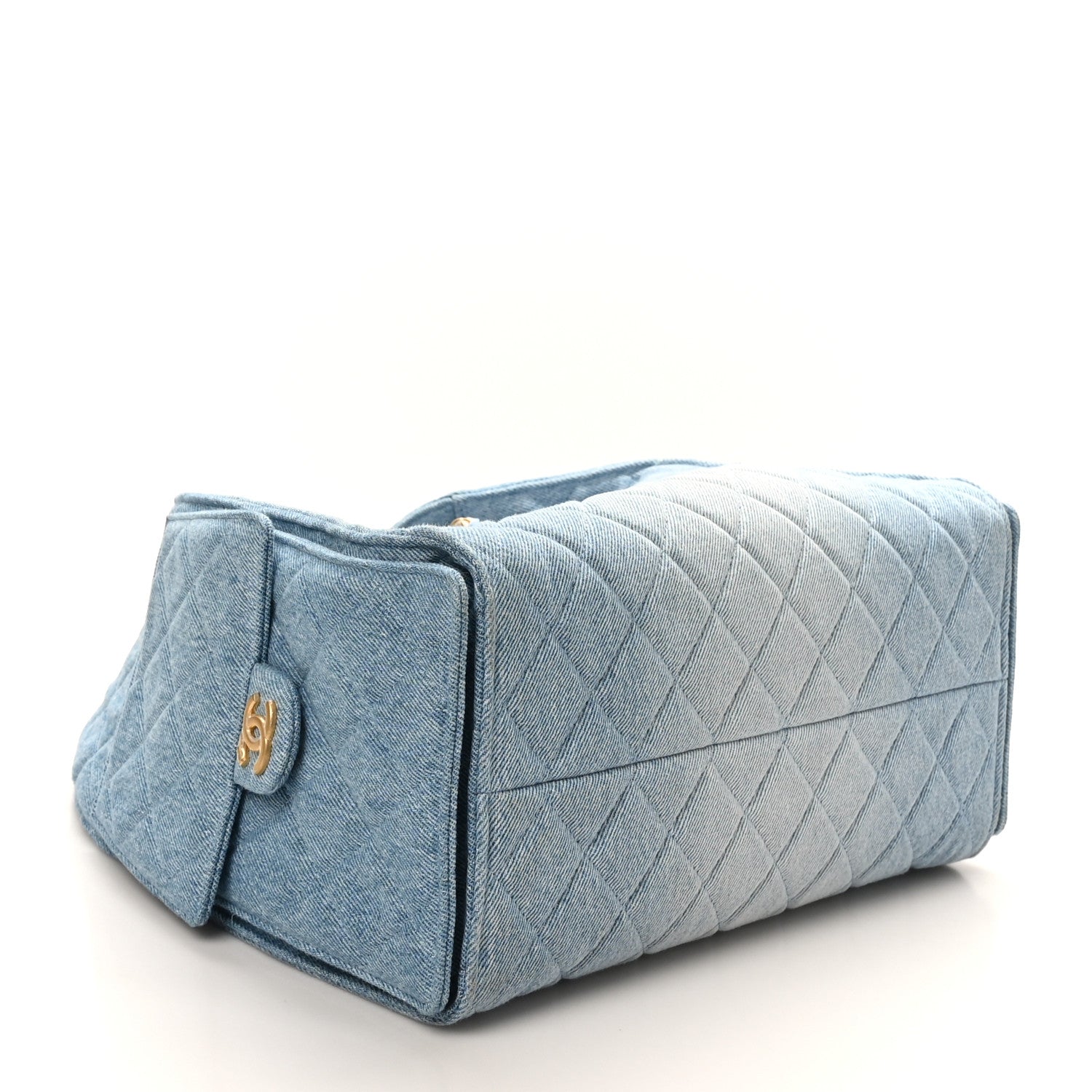 Washed Denim Quilted Medium CHNL 25 Handbag Blue