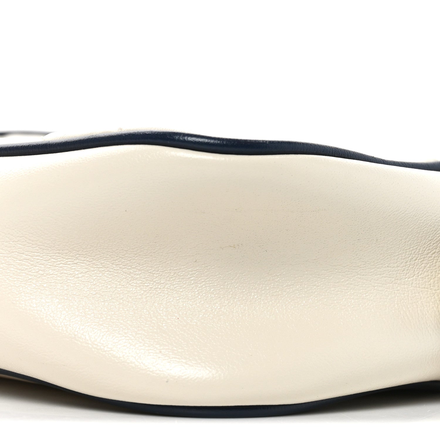 Vintage Effect Calfskin Matelasse Diagonal Small Torchon GG Marmont Chain Shoulder Bag Mystic White Blue Agata