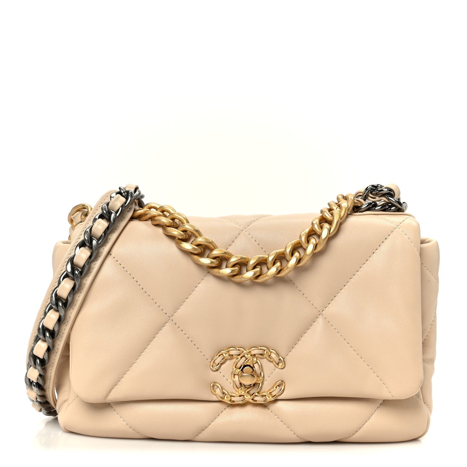 Shiny Goatskin Quilted Medium CHNL 19 Flap Beige
