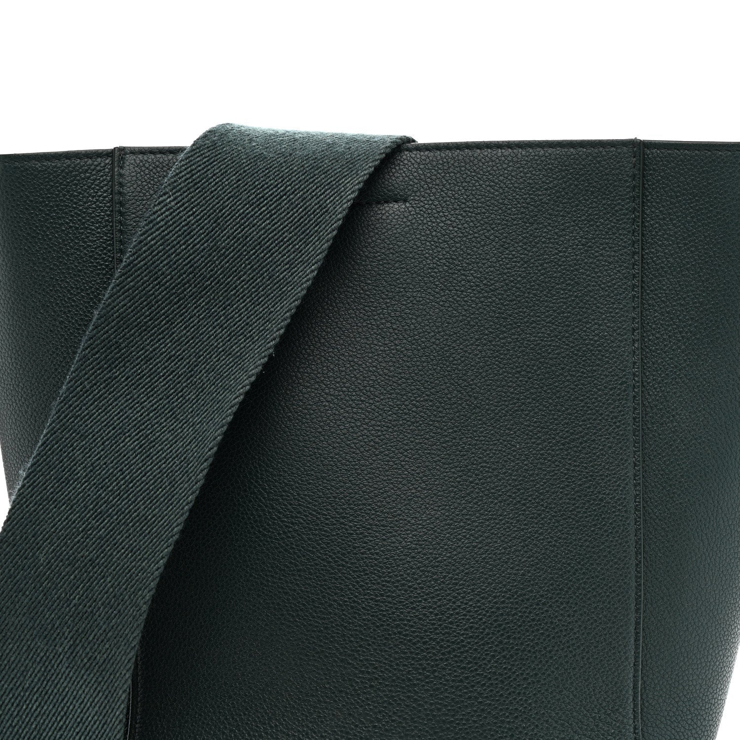Soft Grained Calfskin Small Sangle Bucket Bag Amazone