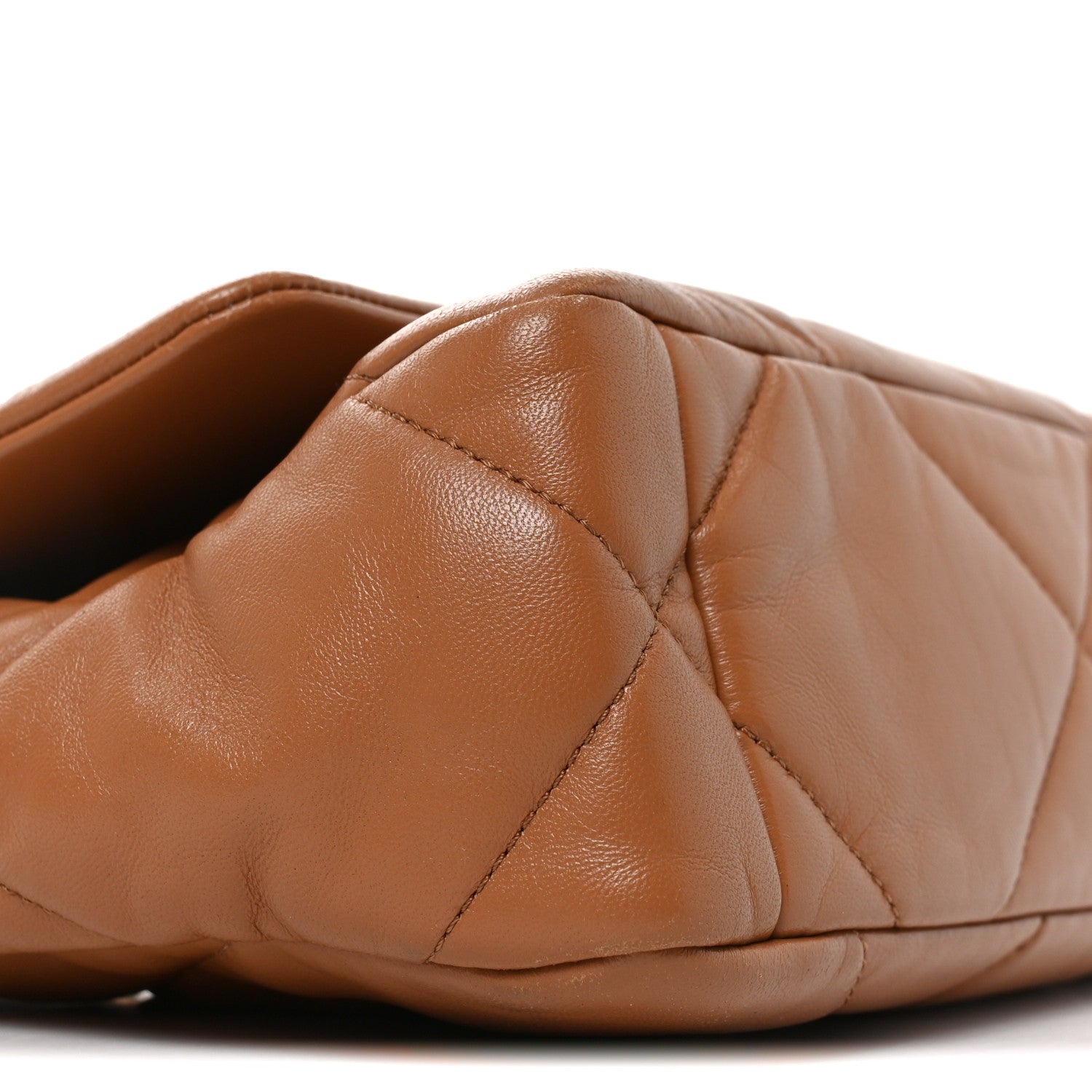 Lambskin Quilted Medium CHNL 19 Flap Brown