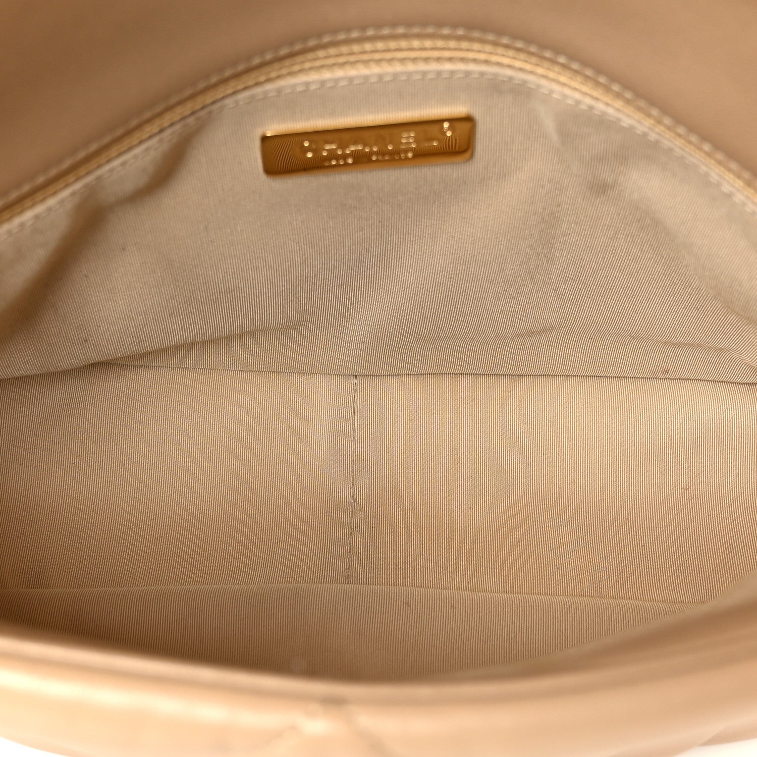 Lambskin Quilted Large CHNL 19 Flap Beige