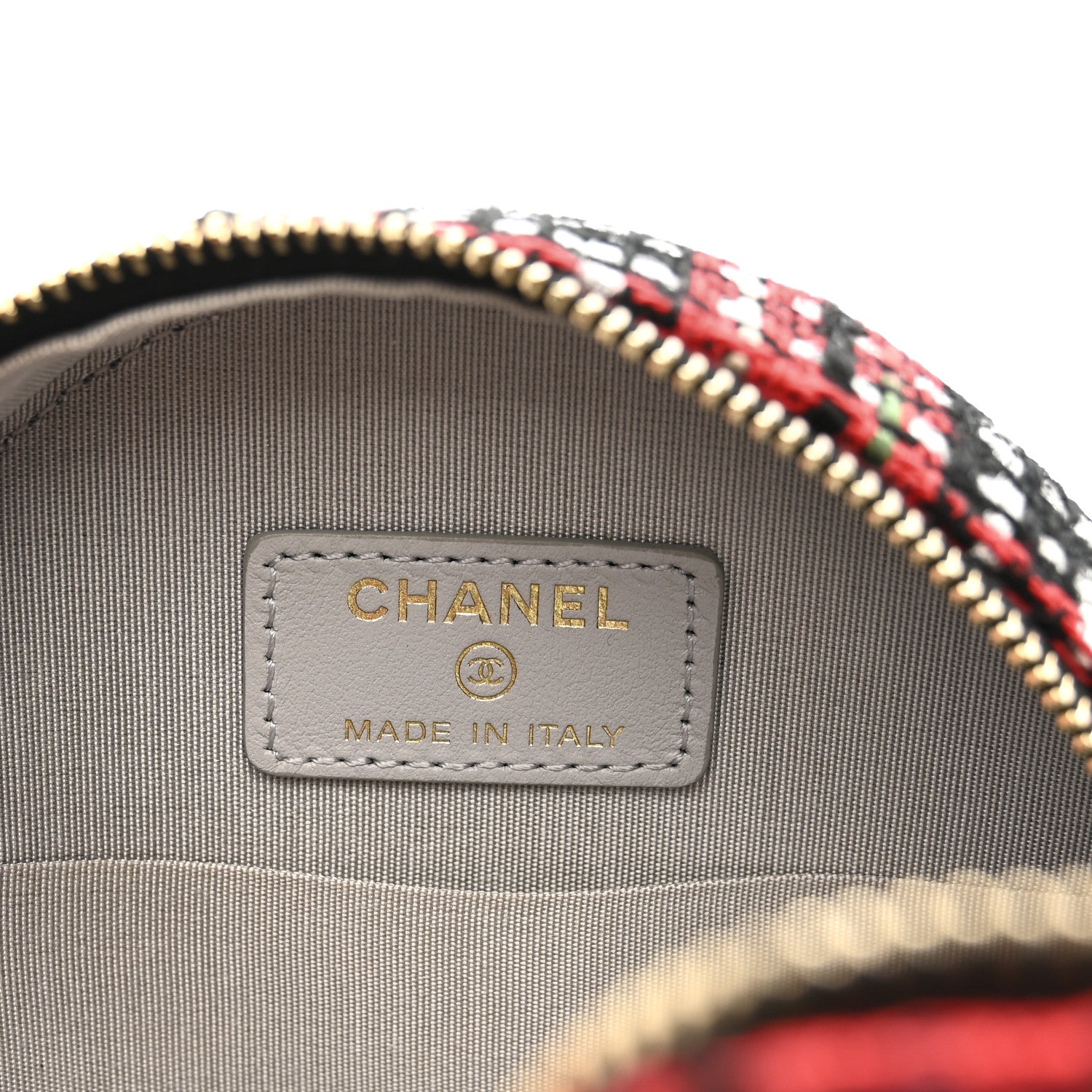 Tweed Quilted CHNL 19 Round Clutch With Chain  Red Black White Green