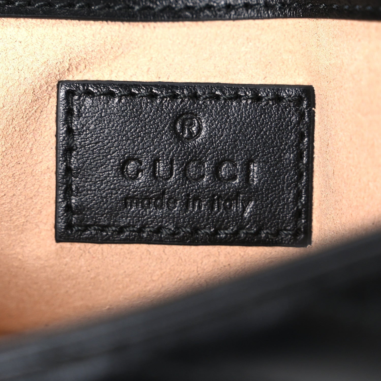 Calfskin Matelasse Monochrome GG Marmont Chain Belt Bag Black