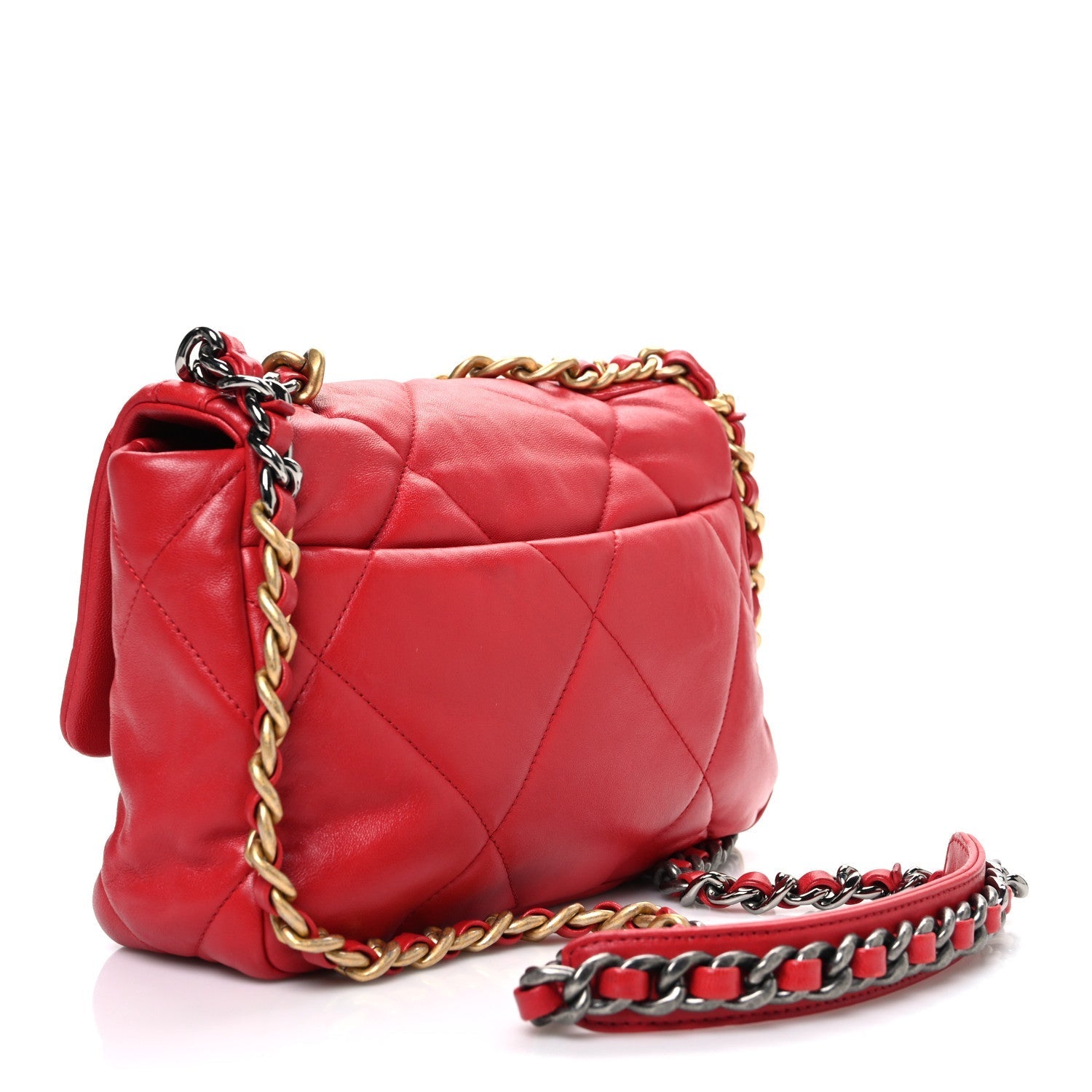 Lambskin Quilted Medium CHNL 19 Flap Red