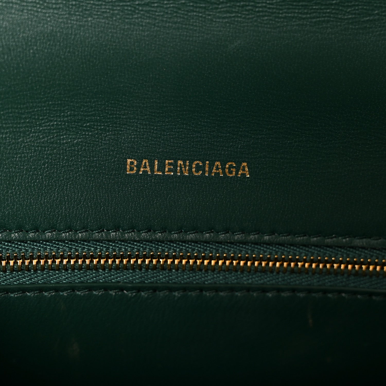 Shiny Calfskin Crocodile Embossed Small Hourglass Top Handle Bag Forest Green