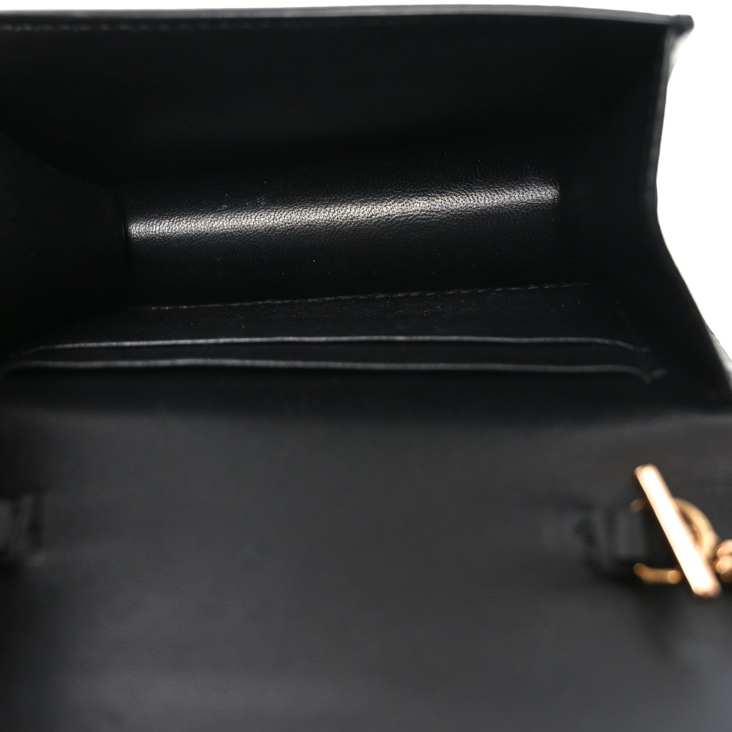 Vitello Mini Virtus Chain Clutch Black