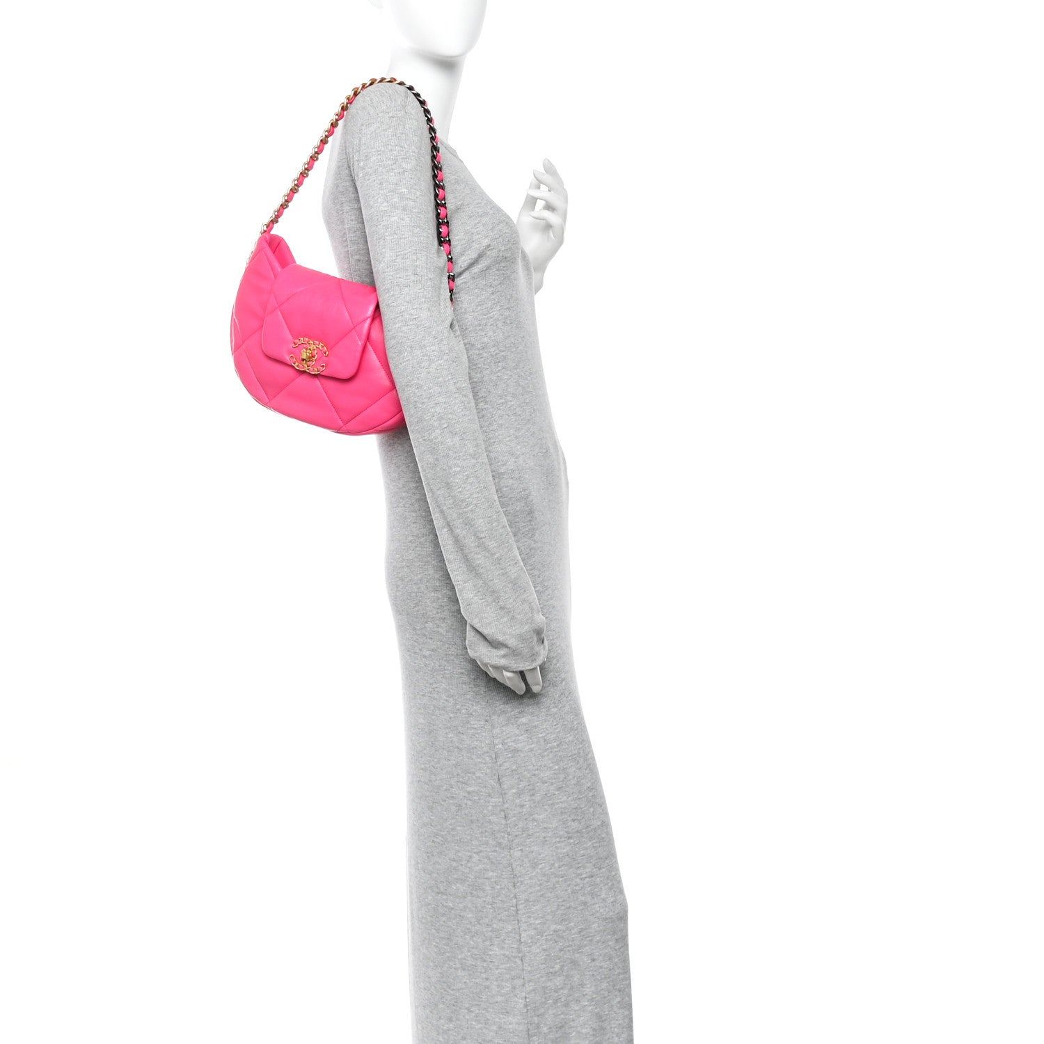 Lambskin Quilted CHNL 19 Hobo Pink